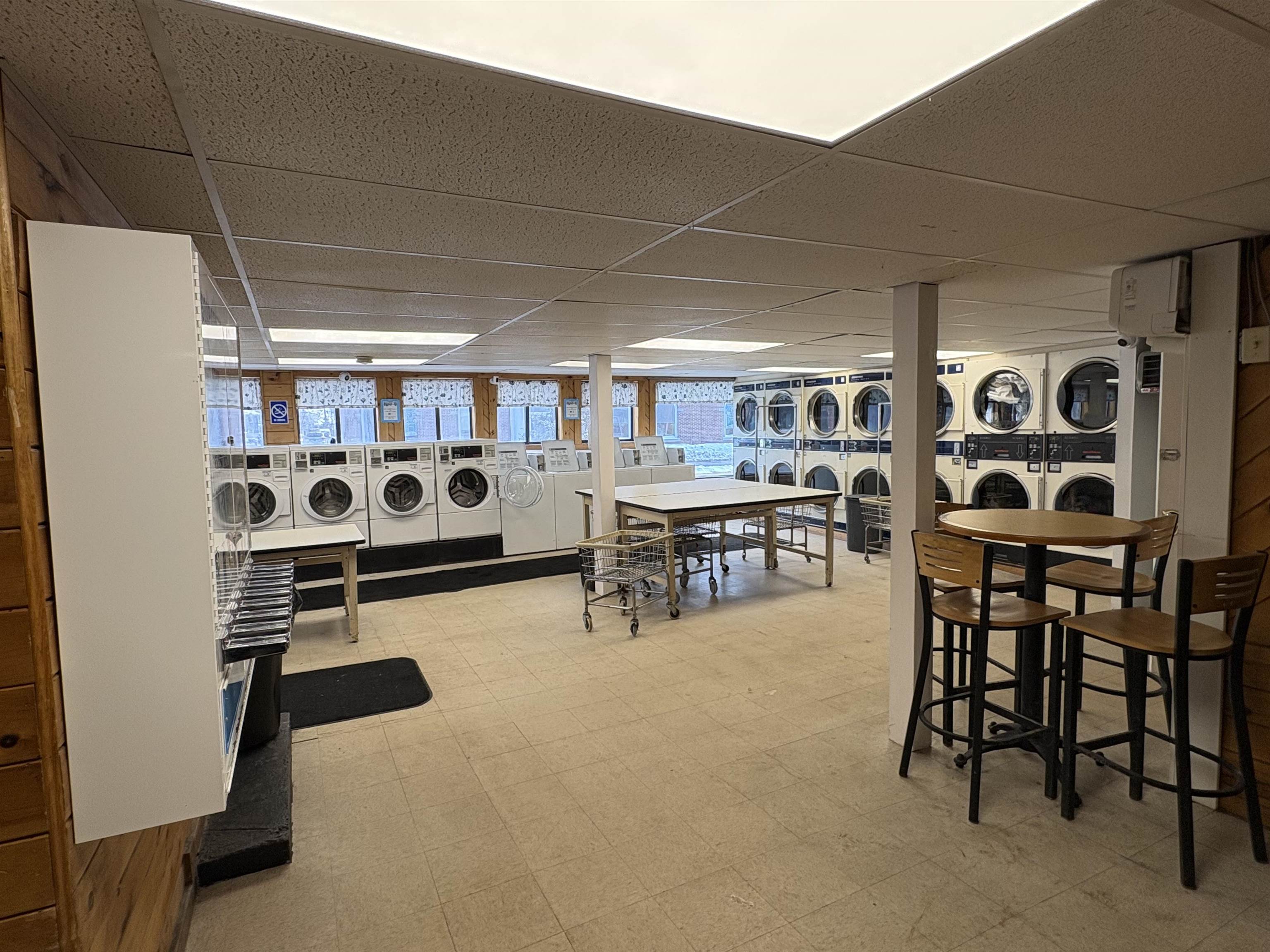 456 Main St, Farmington, NH 03835