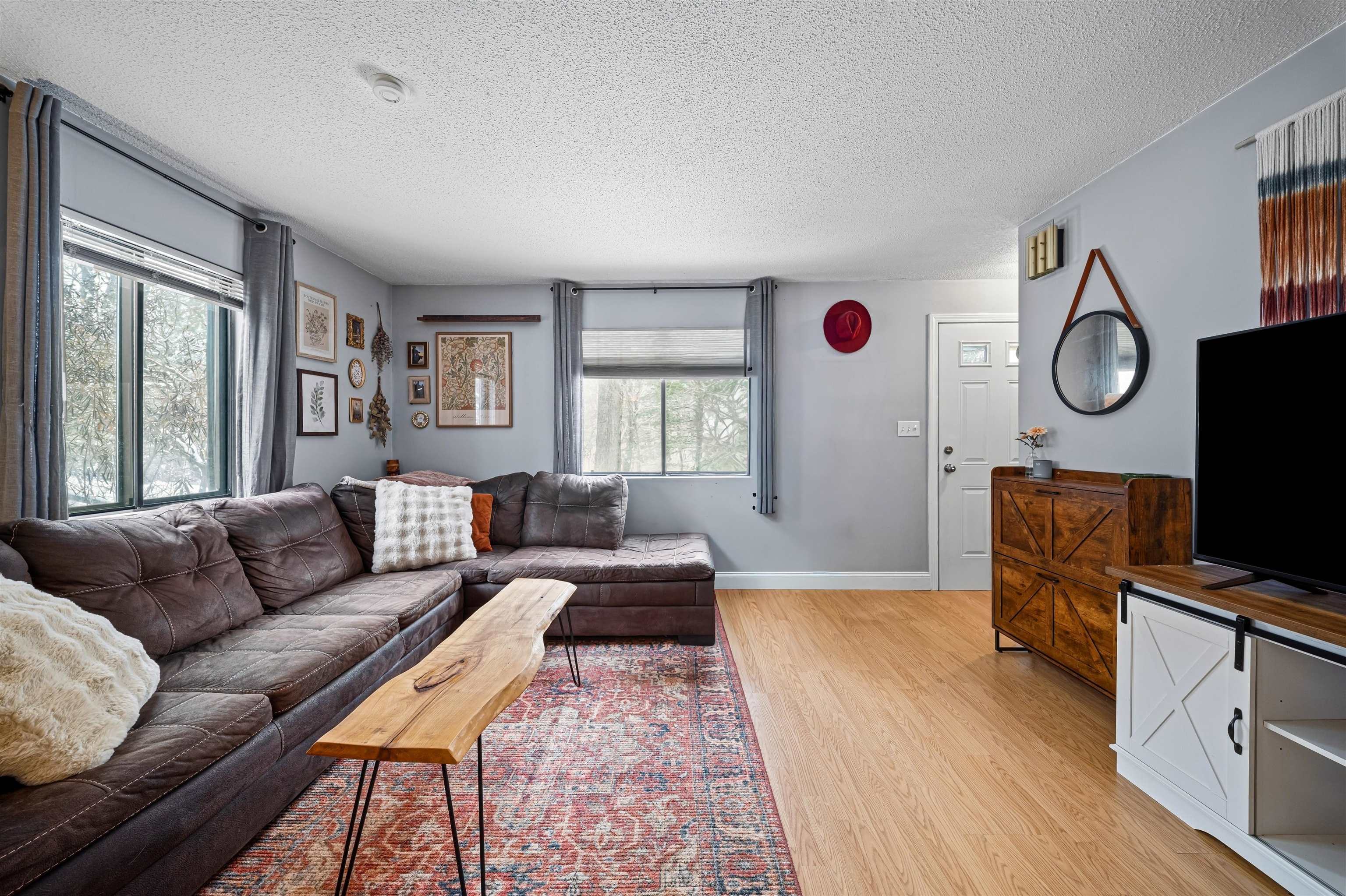 Featured Listing Photo