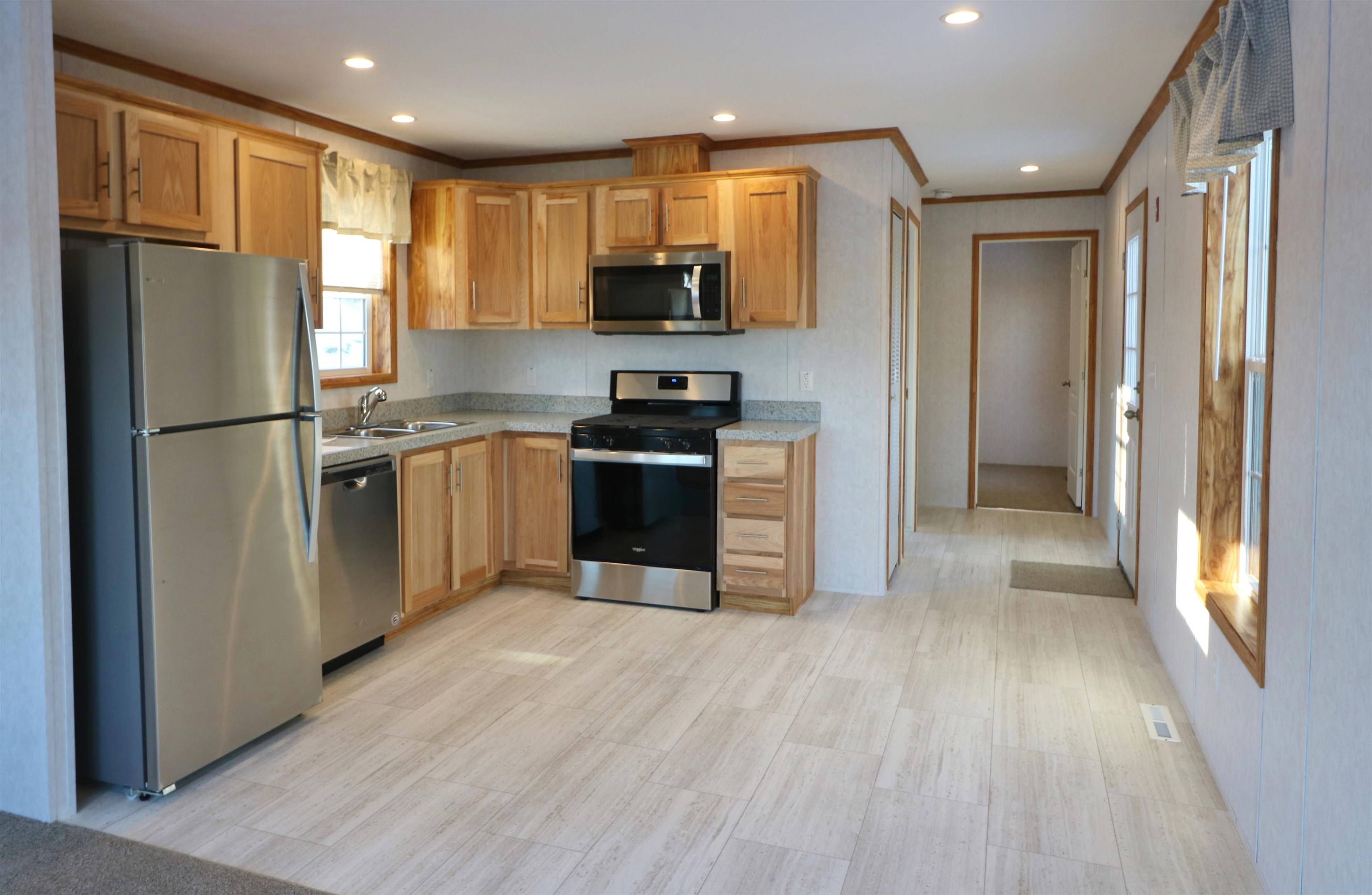 12 Victoria Ln, Berlin, NH 03570