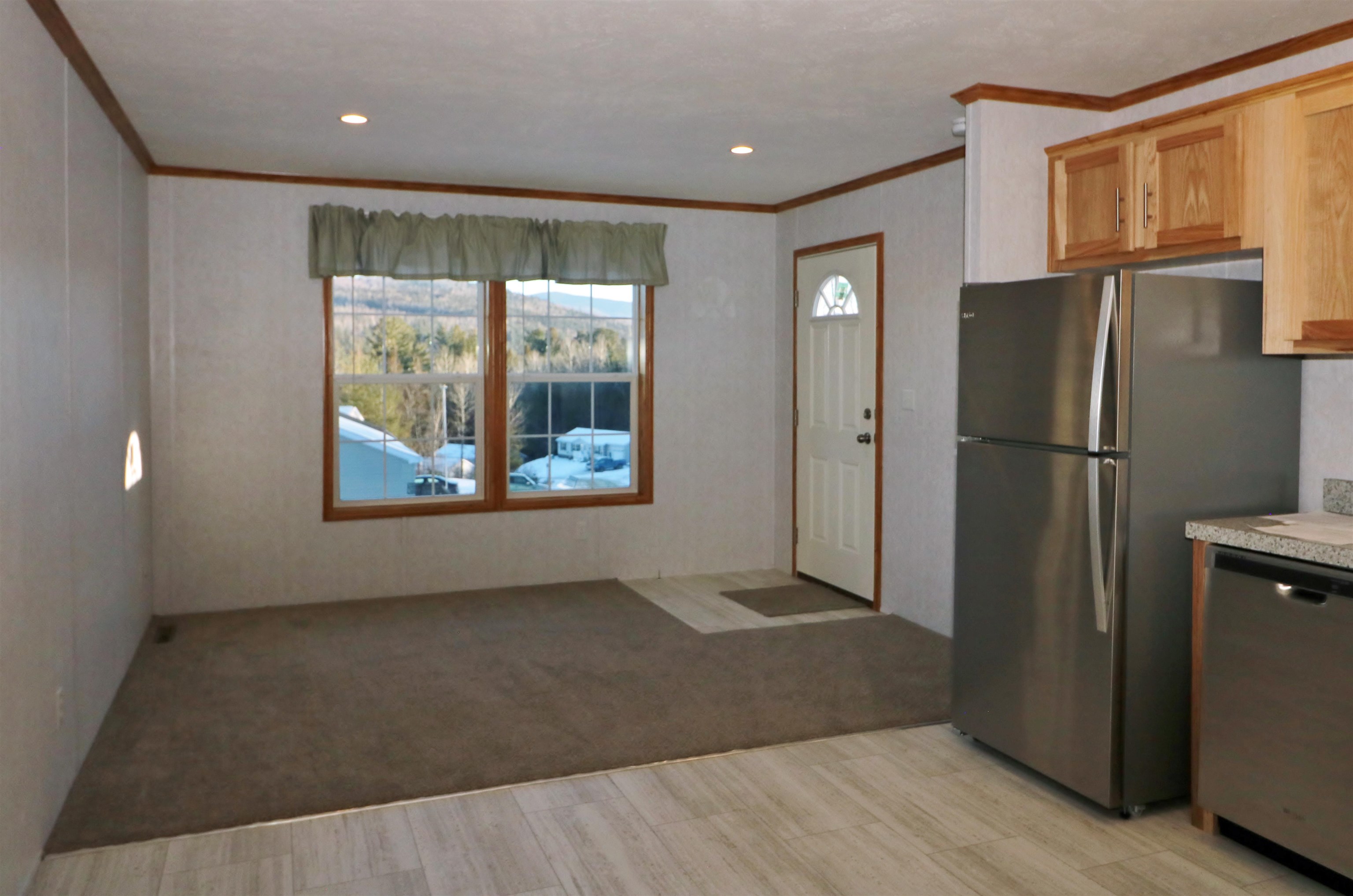 12 Victoria Ln, Berlin, NH 03570