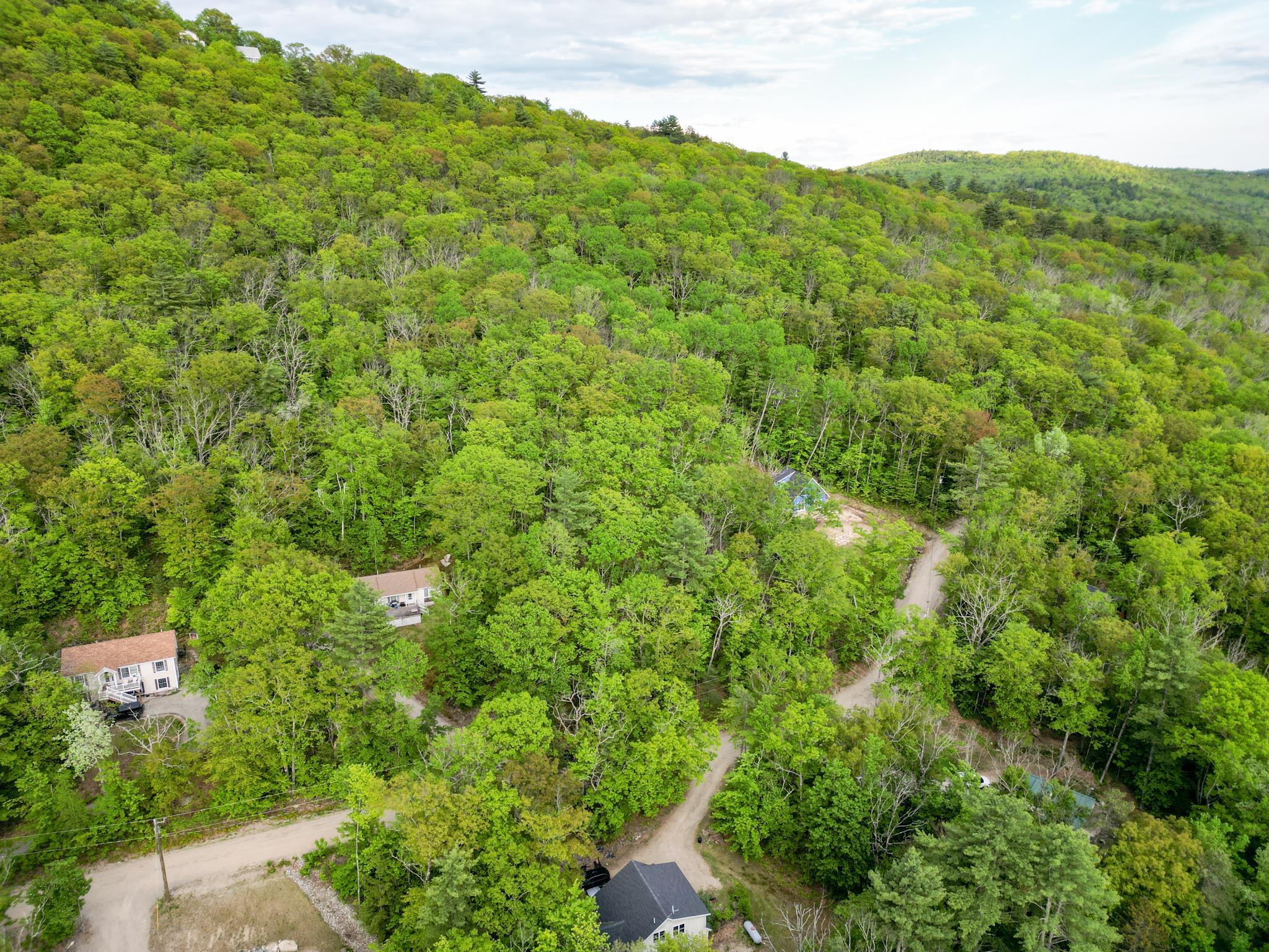 49 Huttwil Dr, Madison, NH 03849