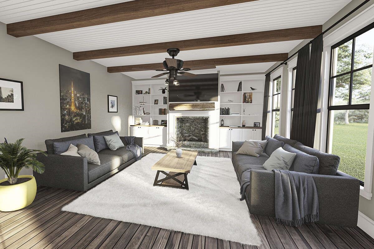 51 Locust St, South Hampton, NH 03827