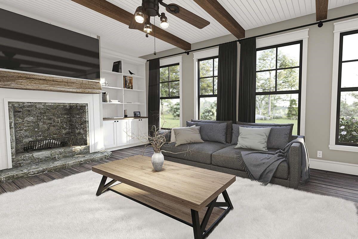 51 Locust St, South Hampton, NH 03827