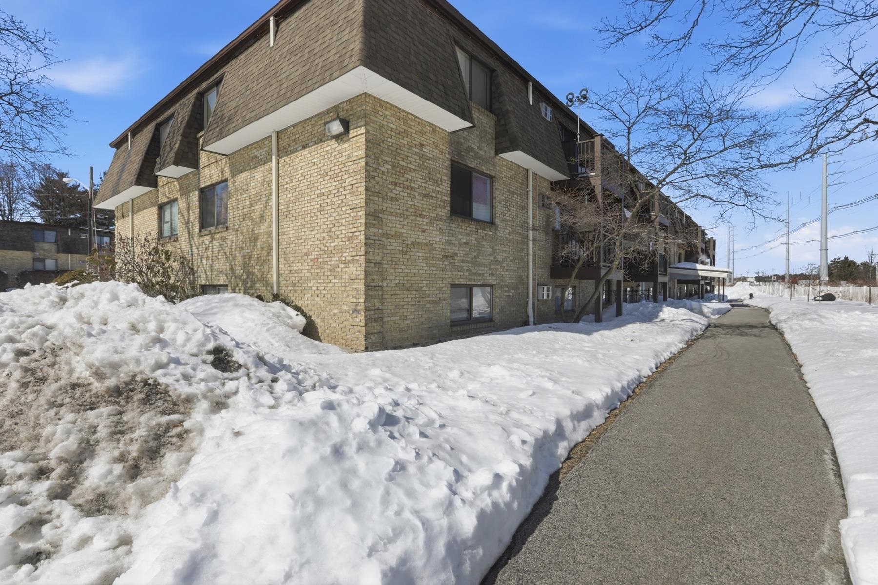 13 Tiffany Rd, Salem, NH 03079