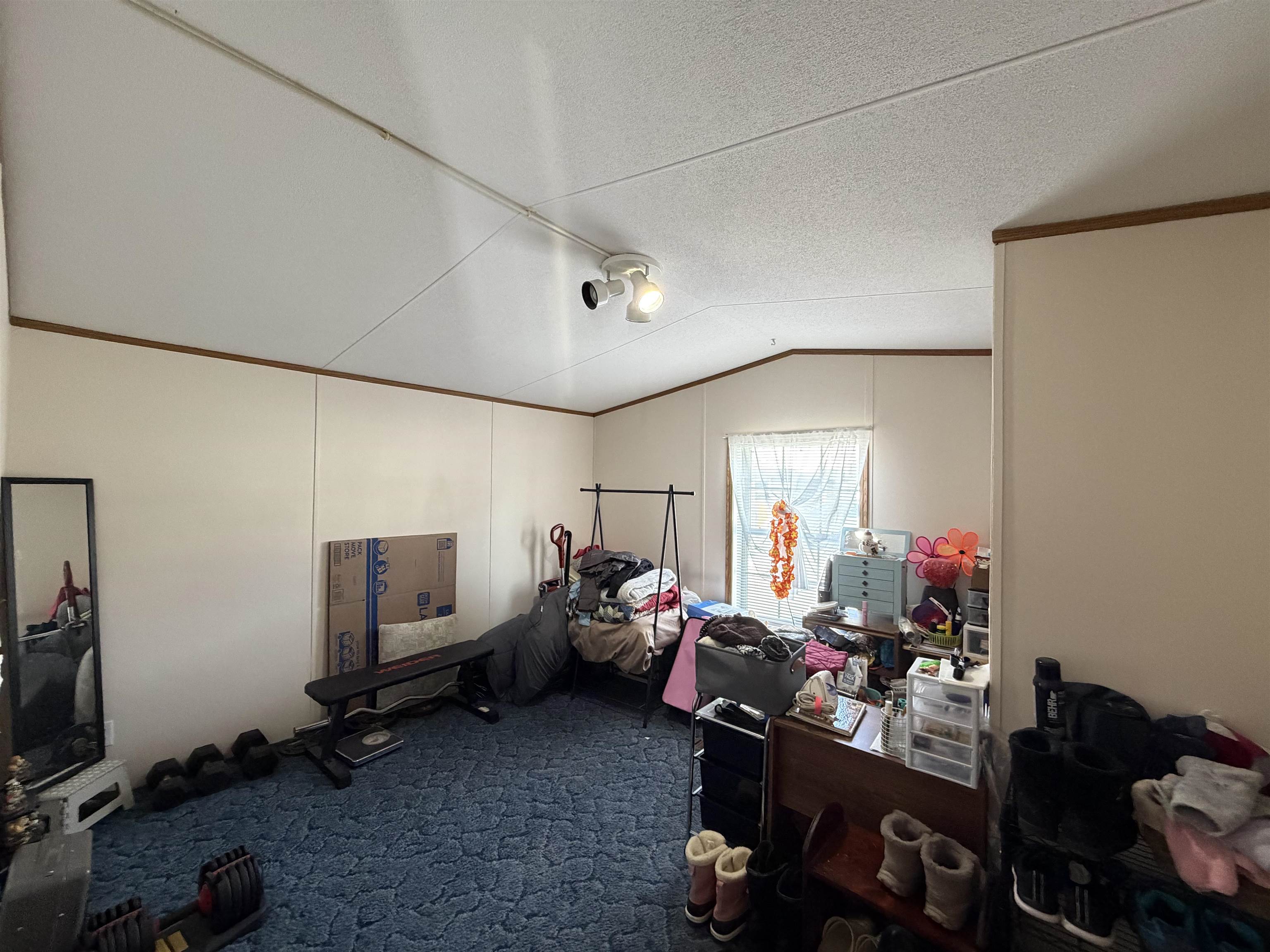 5 Coreys Mobile Home Pk, Littleton, NH 03561