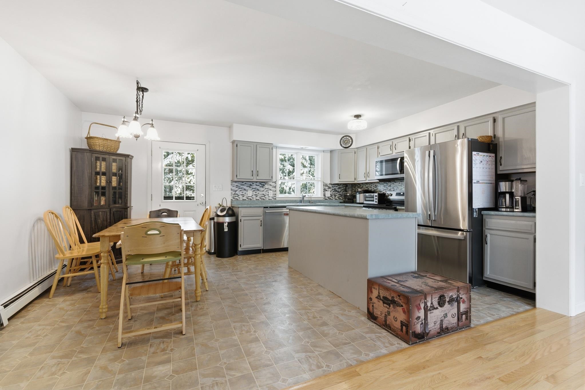 48 Huntington Dr, Hillsborough, NH 03244