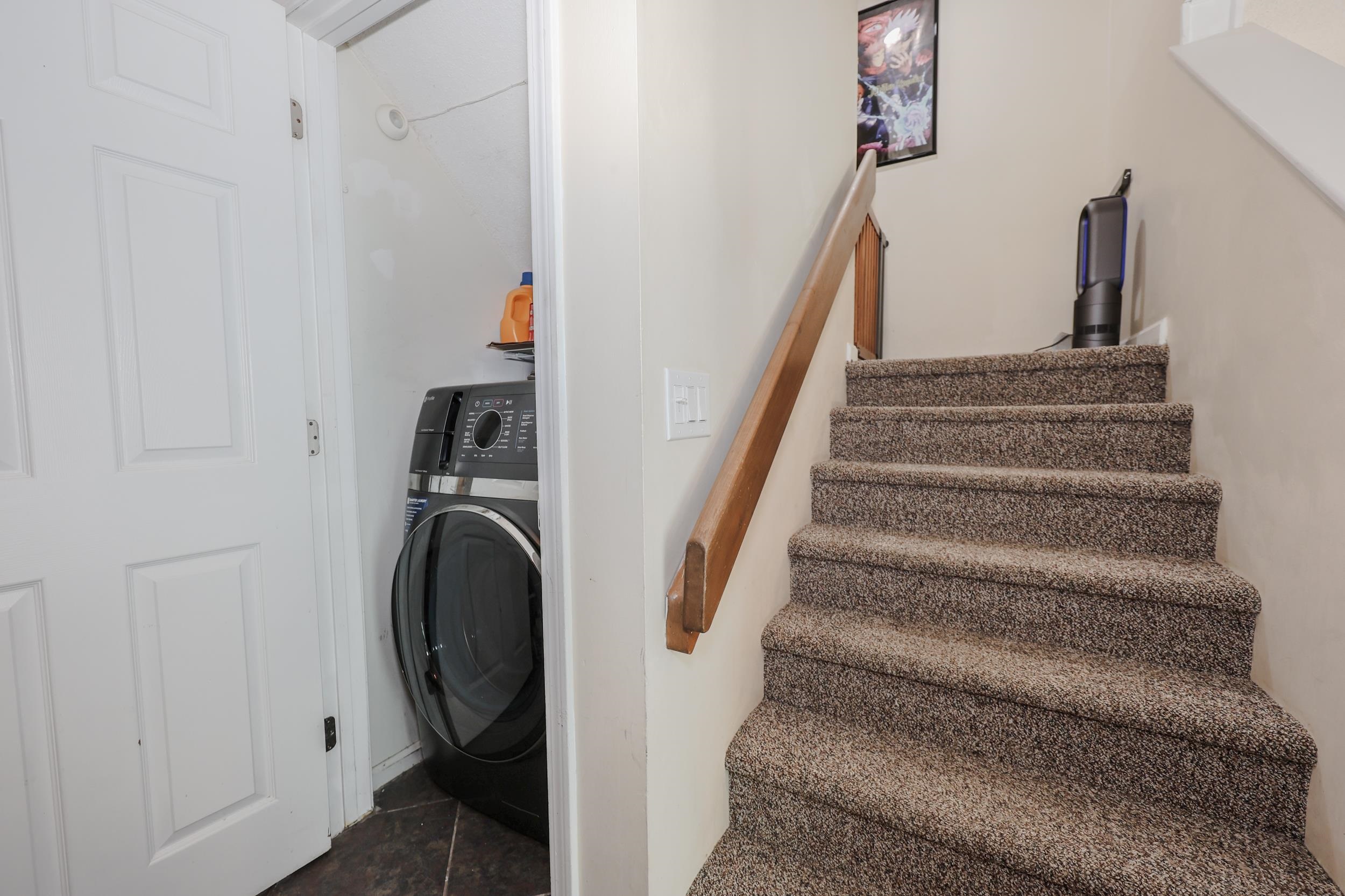 68 Great Falls Dr, Concord, NH 03303