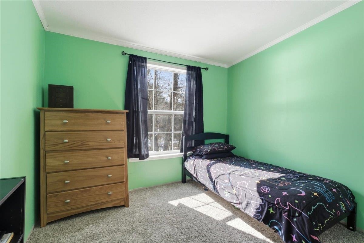 7 Pinecrest Cir, Allenstown, NH 03275