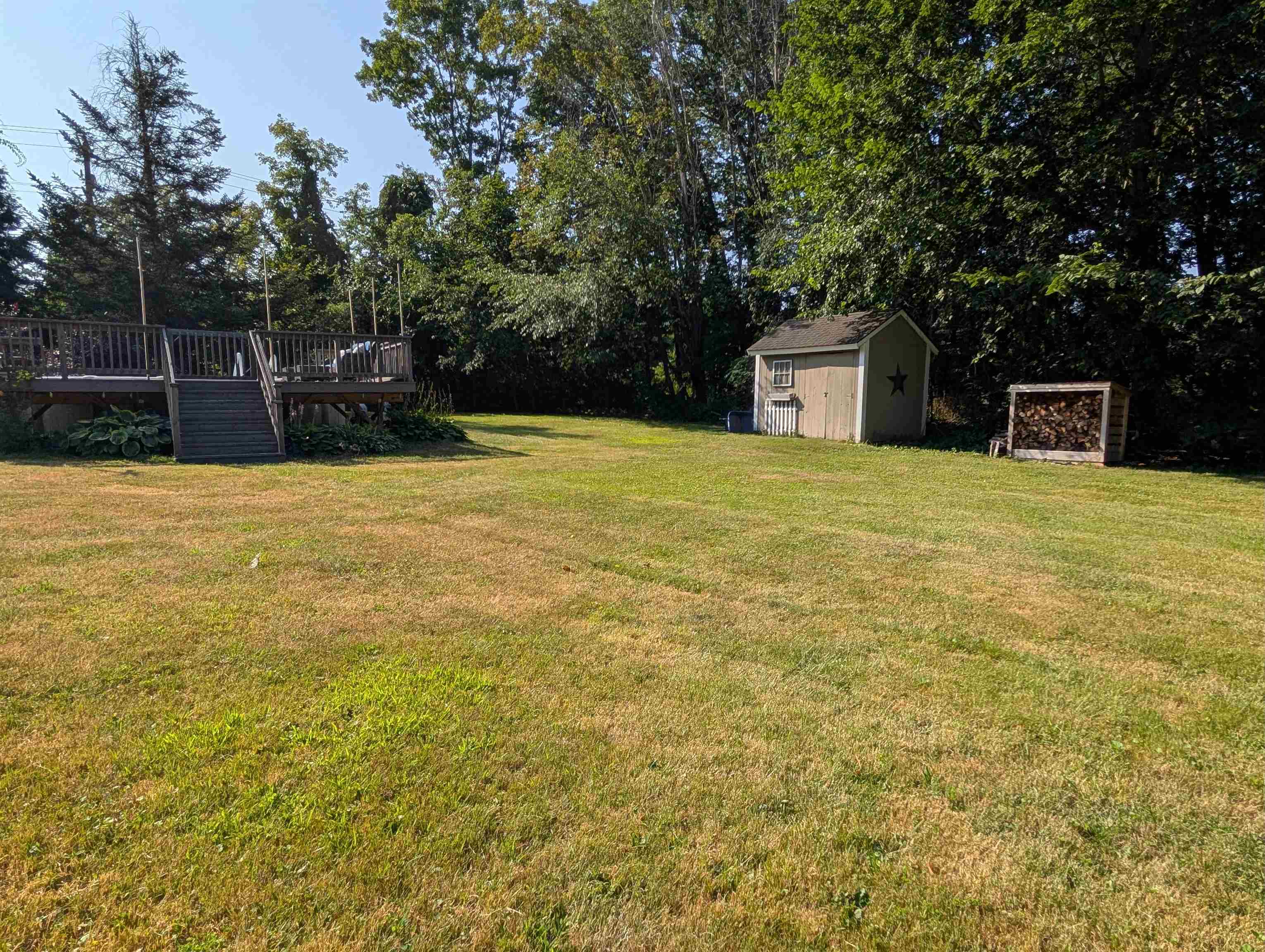 1 Jason Dr, Stratham, NH 03885