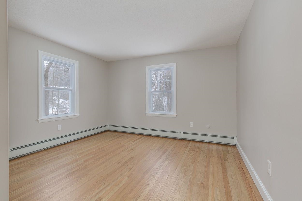 16 Emerson Rd, Nashua, NH 03062