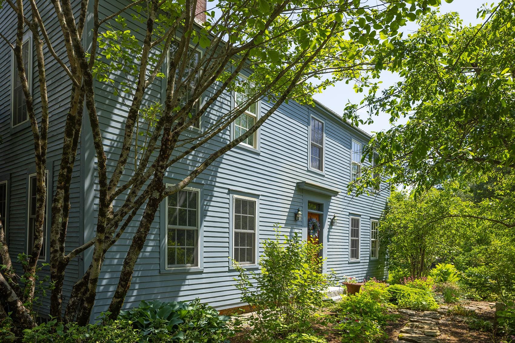 36 Old Henniker Rd, Hopkinton, NH 03229