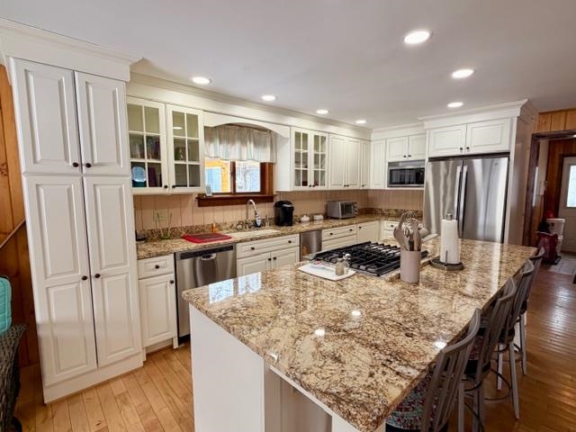 116 Cedar Pond Dr, Milan, NH 03588