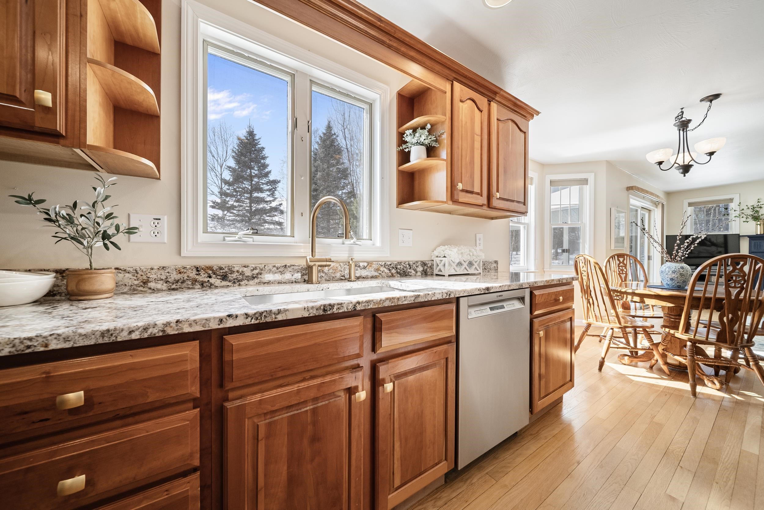 Homes for sale in Amherst, NH | 7 Jennifer Ln, Amherst, NH 03031 | MLS# 5078131