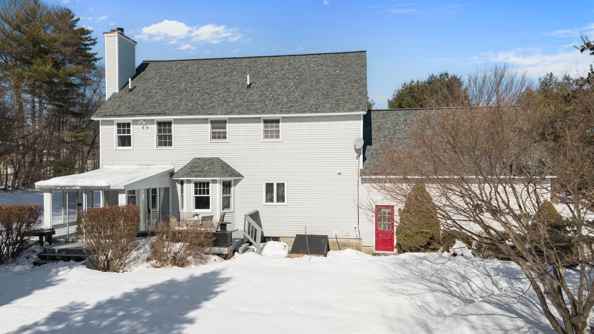 7 Jennifer Ln, Amherst, NH 03031