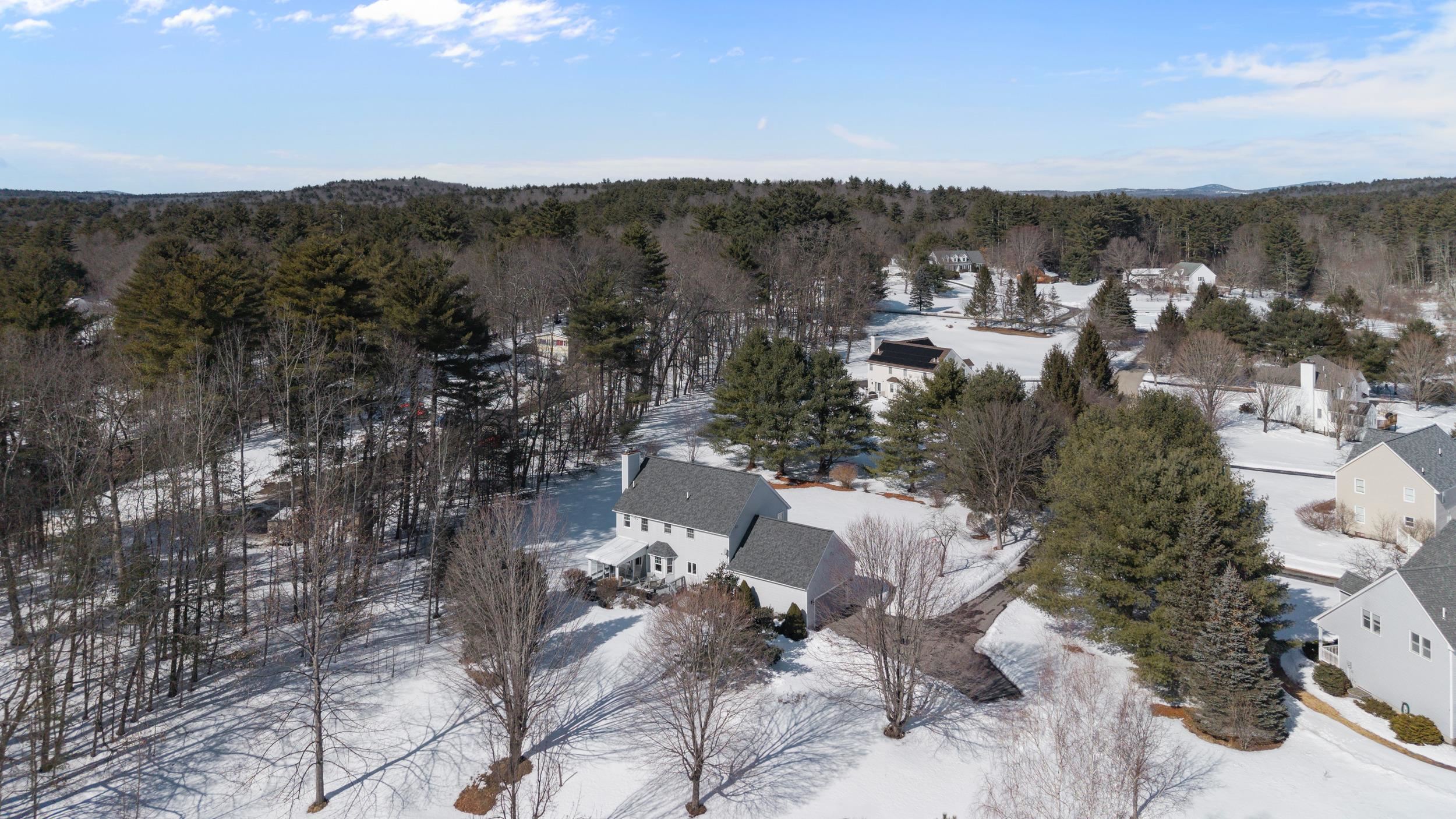 7 Jennifer Ln, Amherst, NH 03031