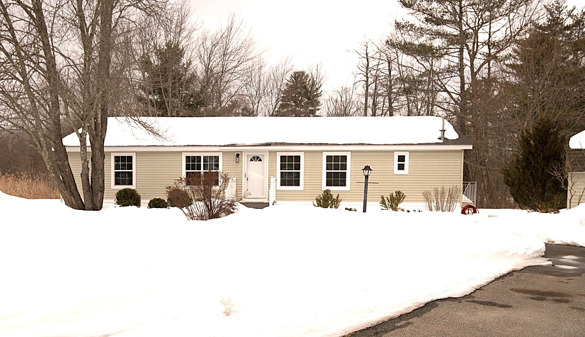 36 Seabreeze Dr, North Hampton, NH 03862
