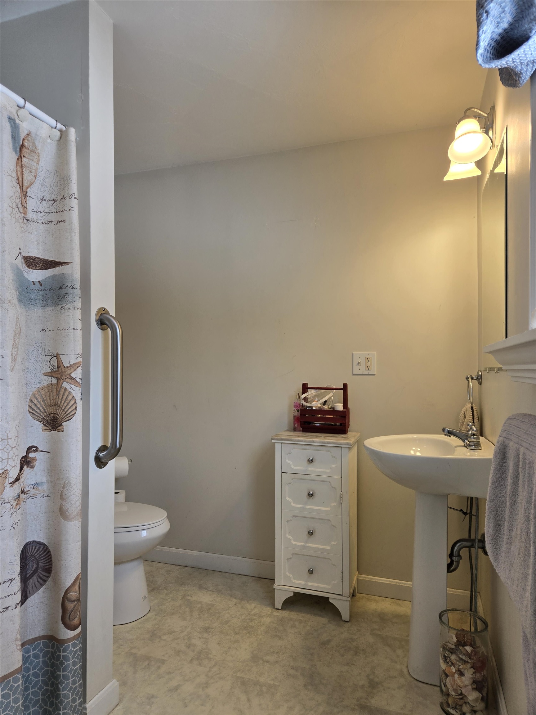 First Floor 3-quarter bath