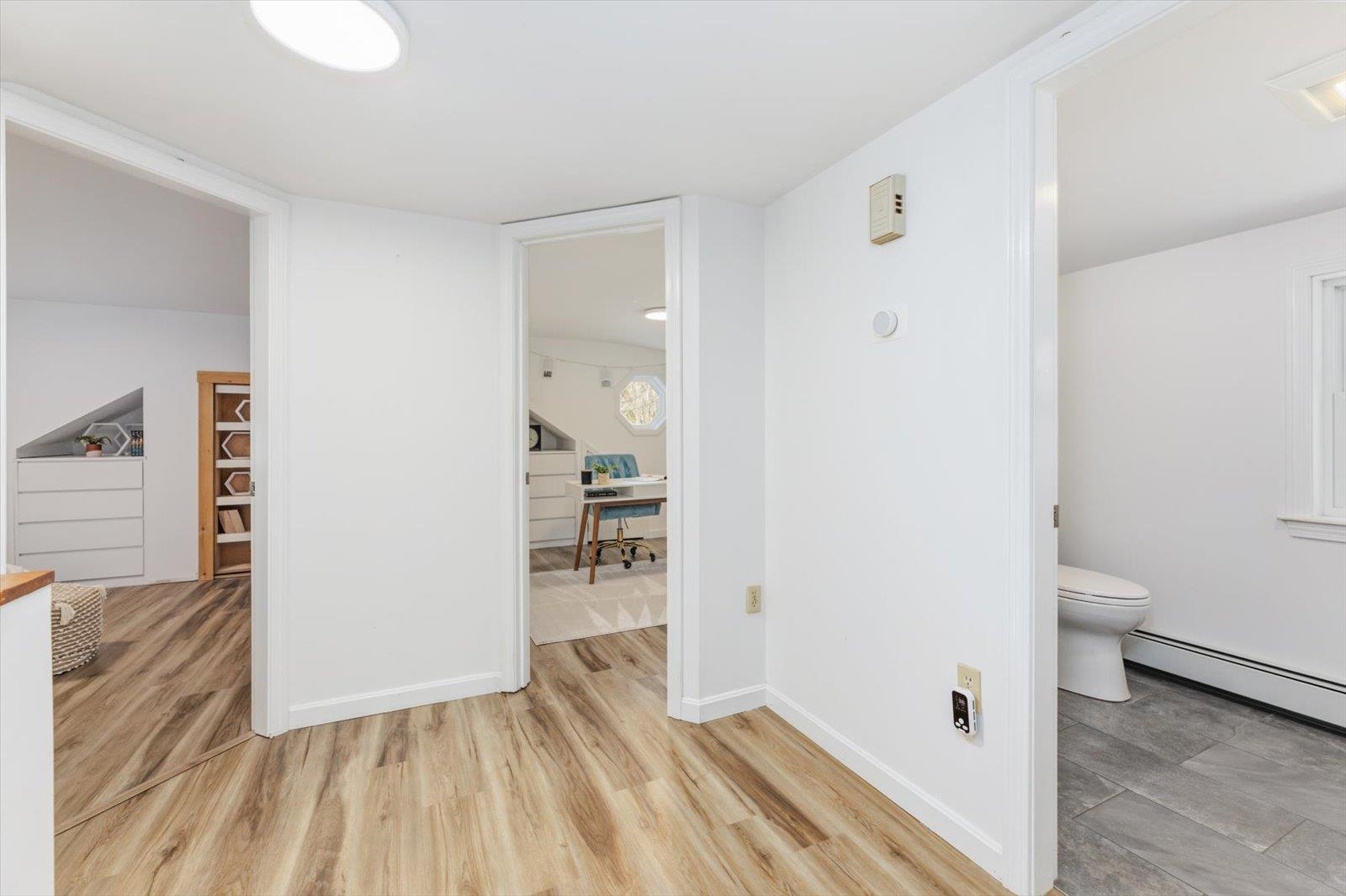 71 Mountain View Dr, Peterborough, NH 03458