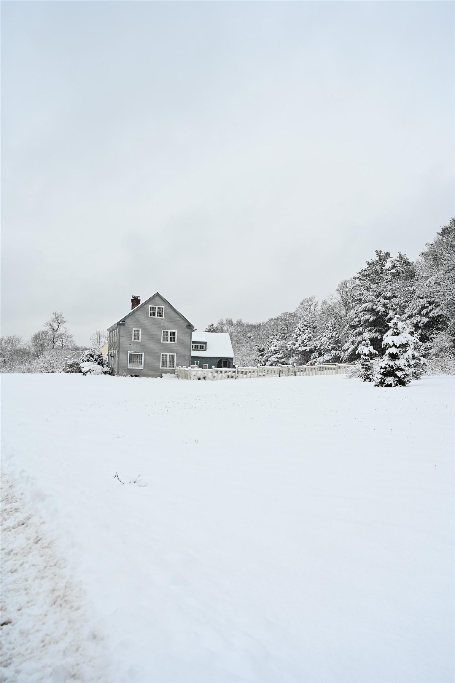 4 Westview Dr, Derry, NH 03038