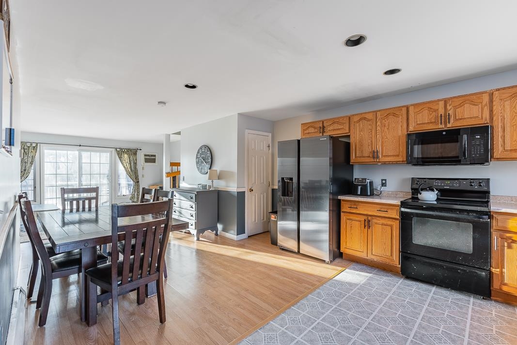 Homes for sale in Hooksett, NH | 1465 Hooksett Rd #41, Hooksett, NH 03106 | MLS# 5078149