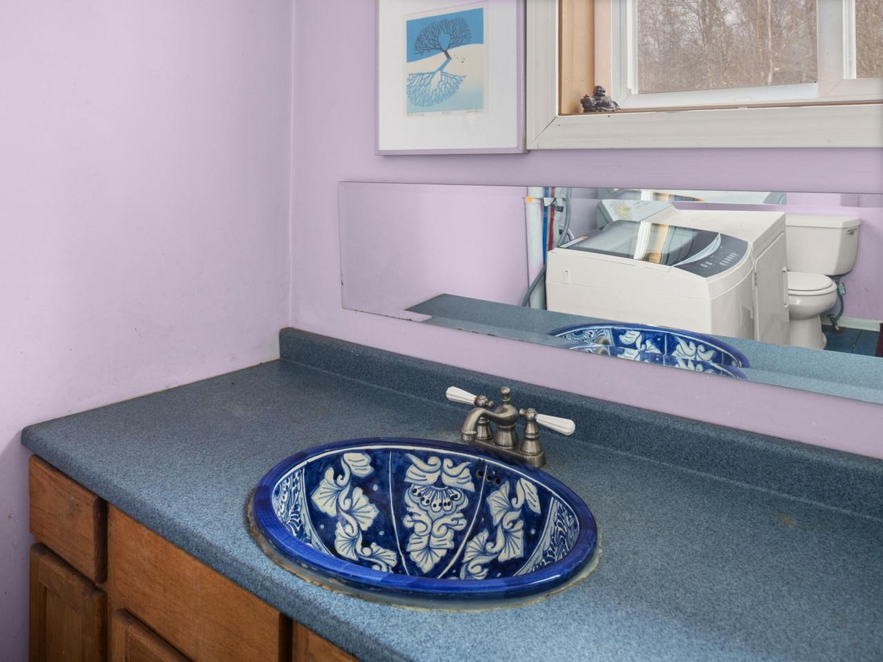 Artisan bathroom sink