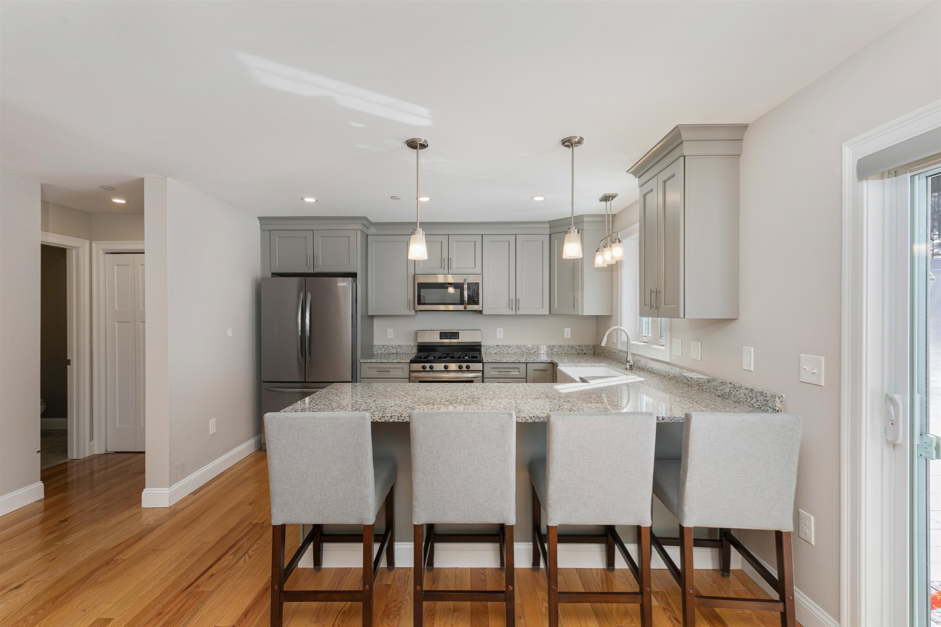 49 Tonella Rd, Milford, NH 03055