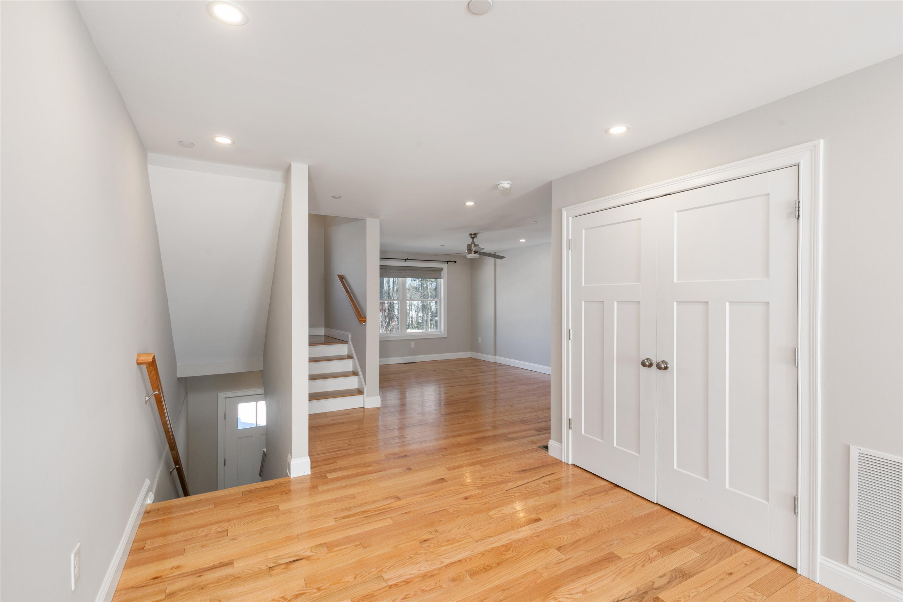 49 Tonella Rd, Milford, NH 03055