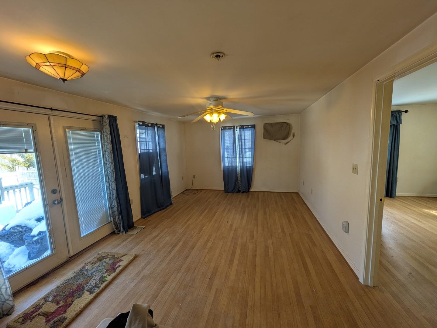 56 Sprague St, Manchester, NH 03103