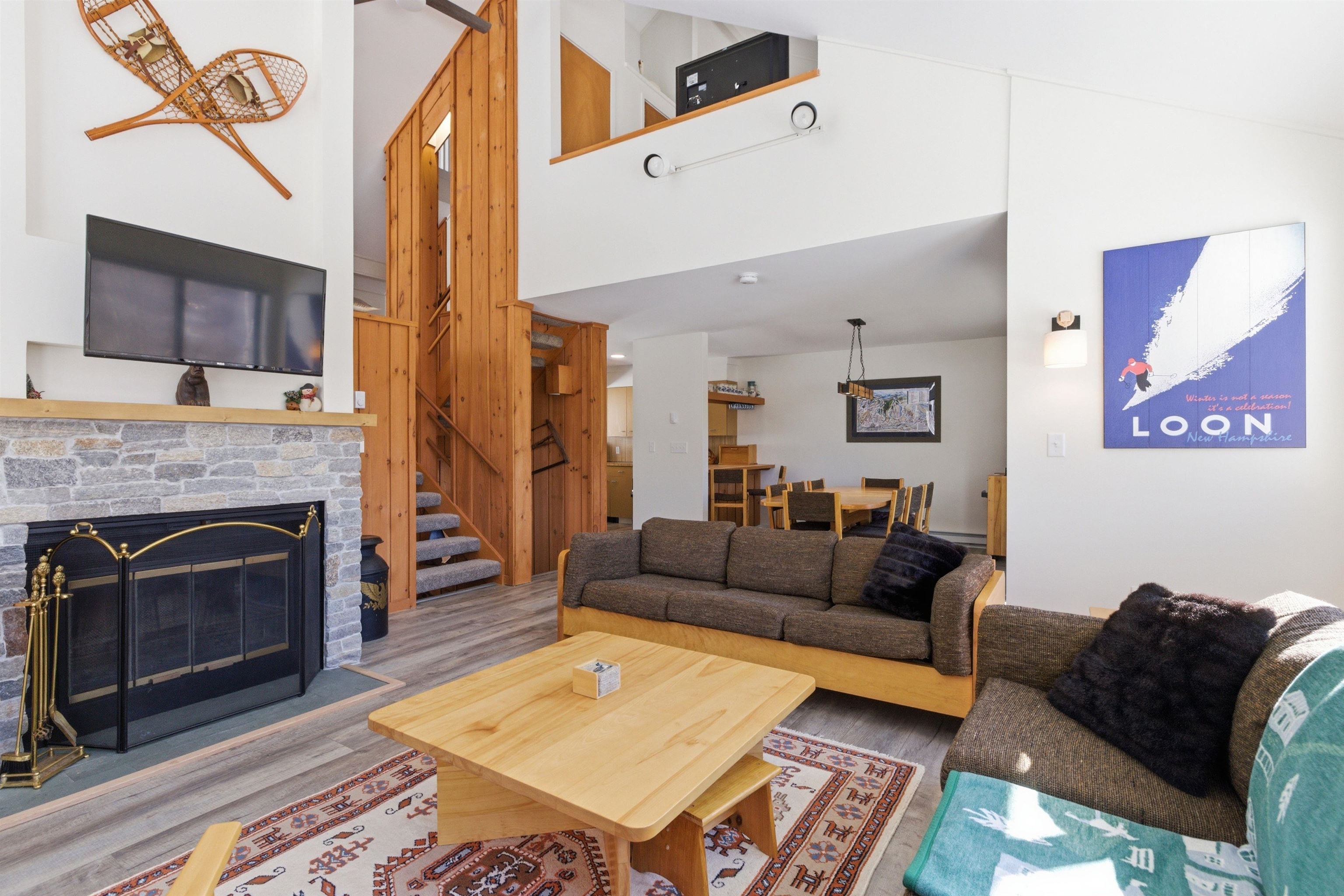 25 Ravine Ln, Lincoln, NH 03251