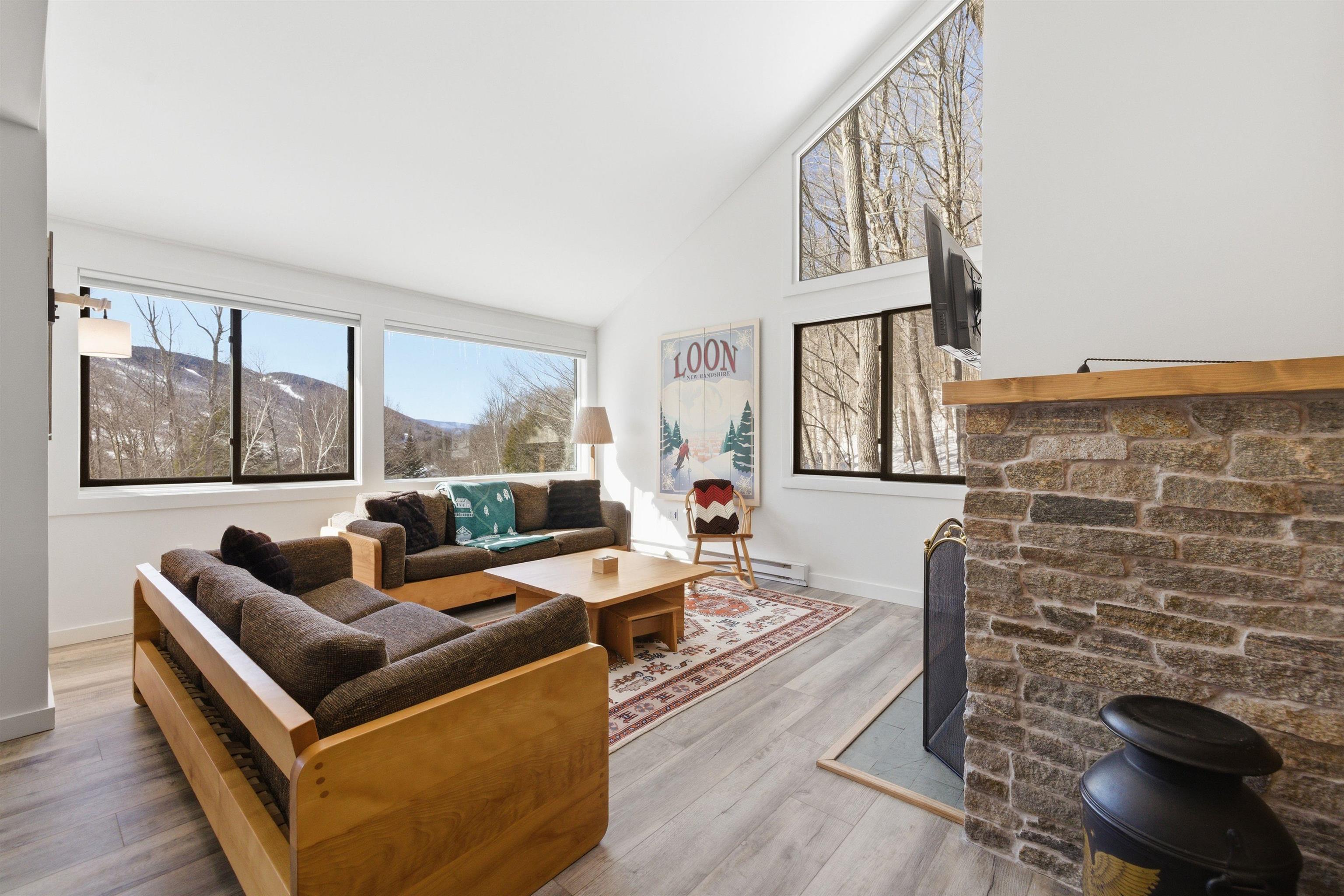 25 Ravine Ln, Lincoln, NH 03251