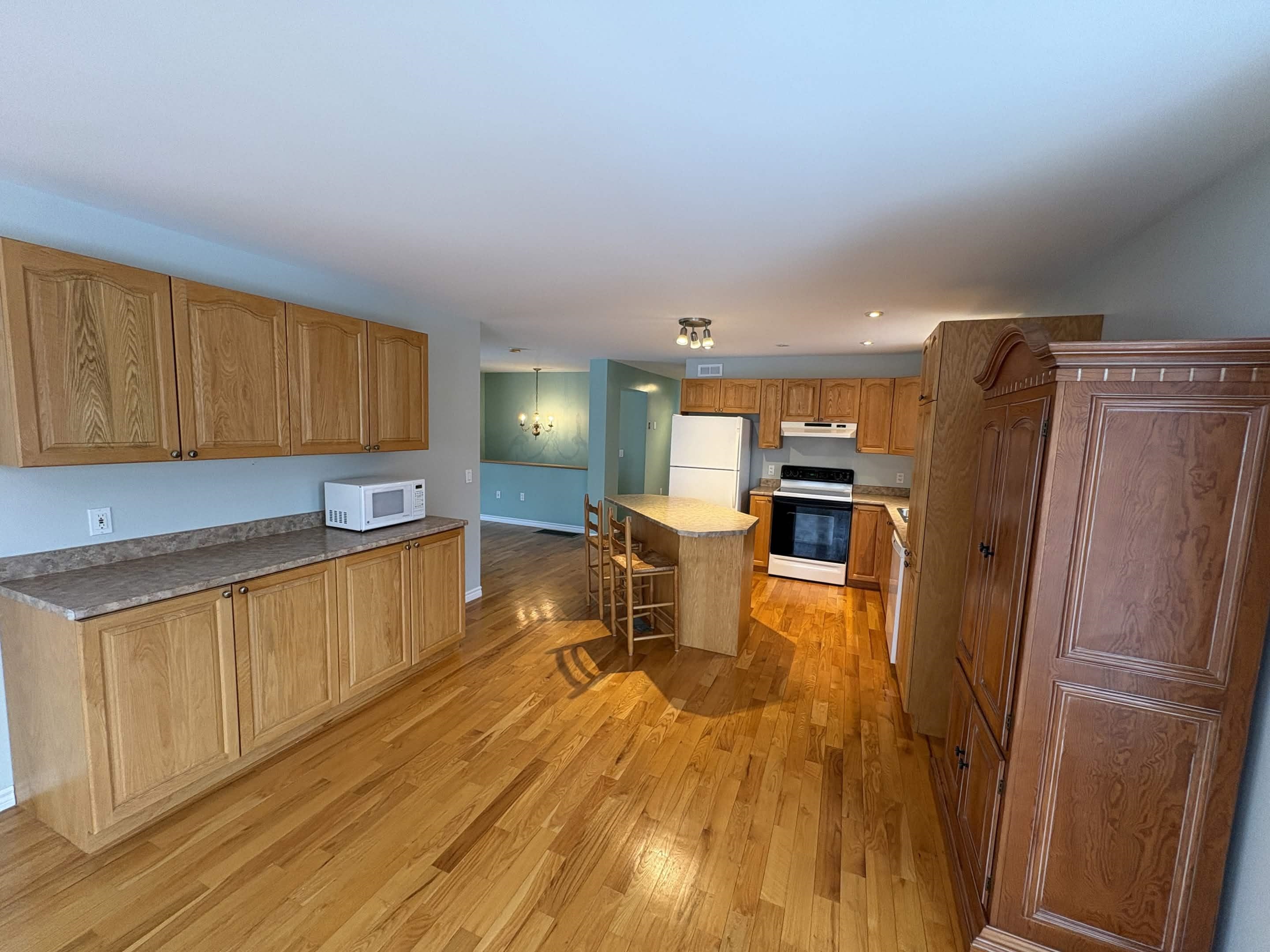 Homes for sale in Seabrook, NH | 78 Pembroke St, Seabrook, NH 03874 | MLS# 5078175