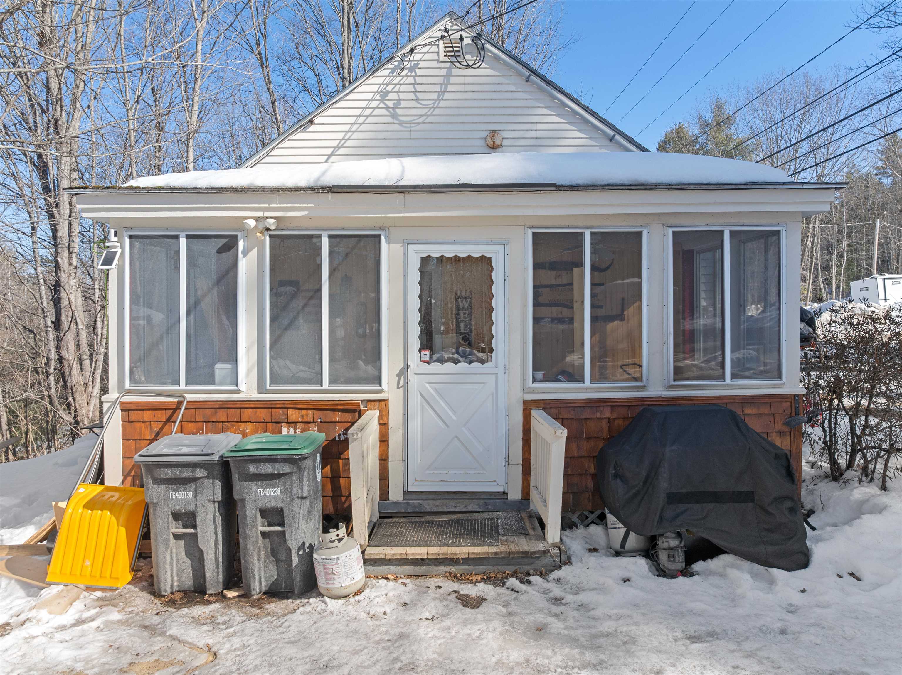 336 New Hampton Rd, Franklin, NH 03235