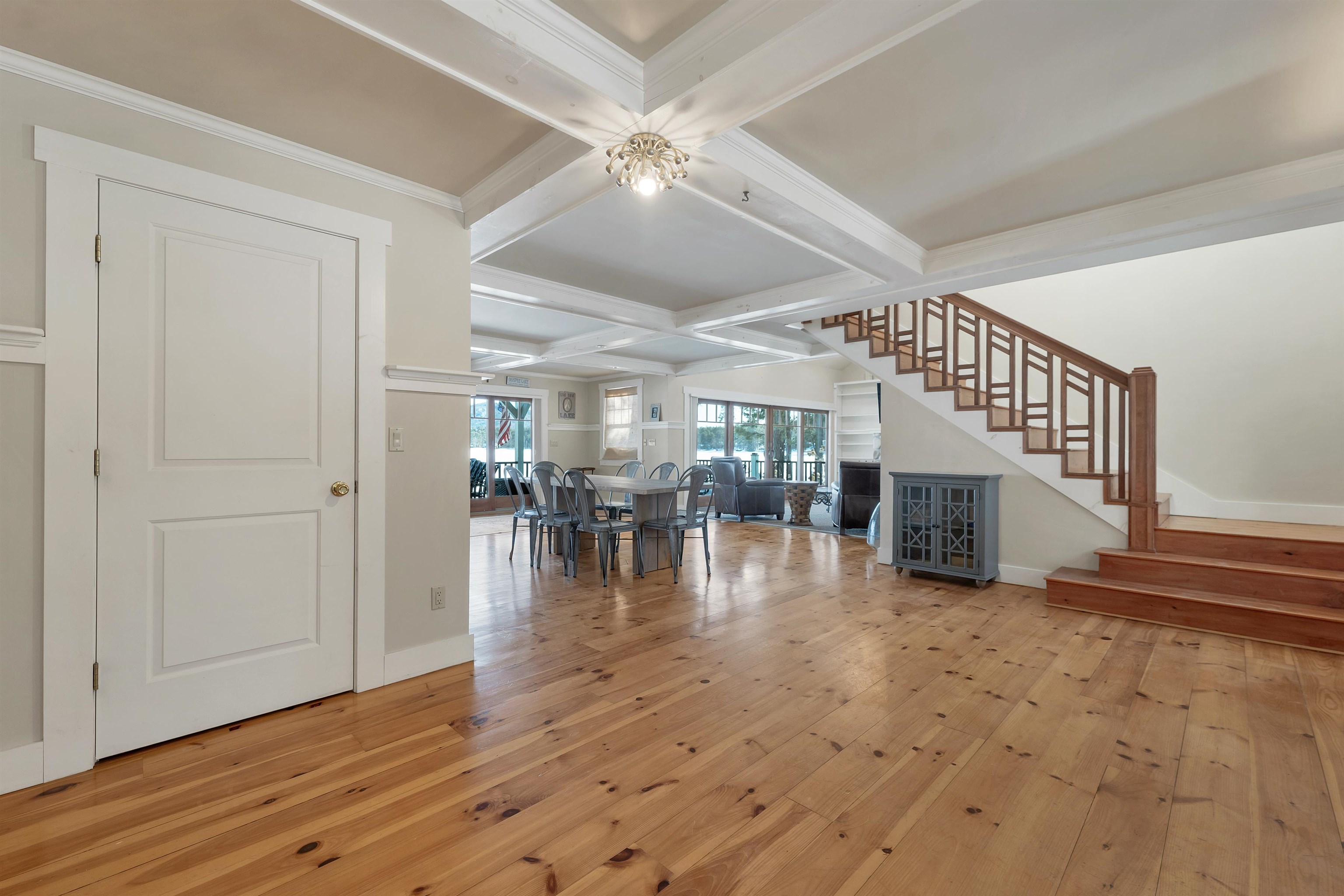 126 Leavitt Rd, Ossipee, NH 03864