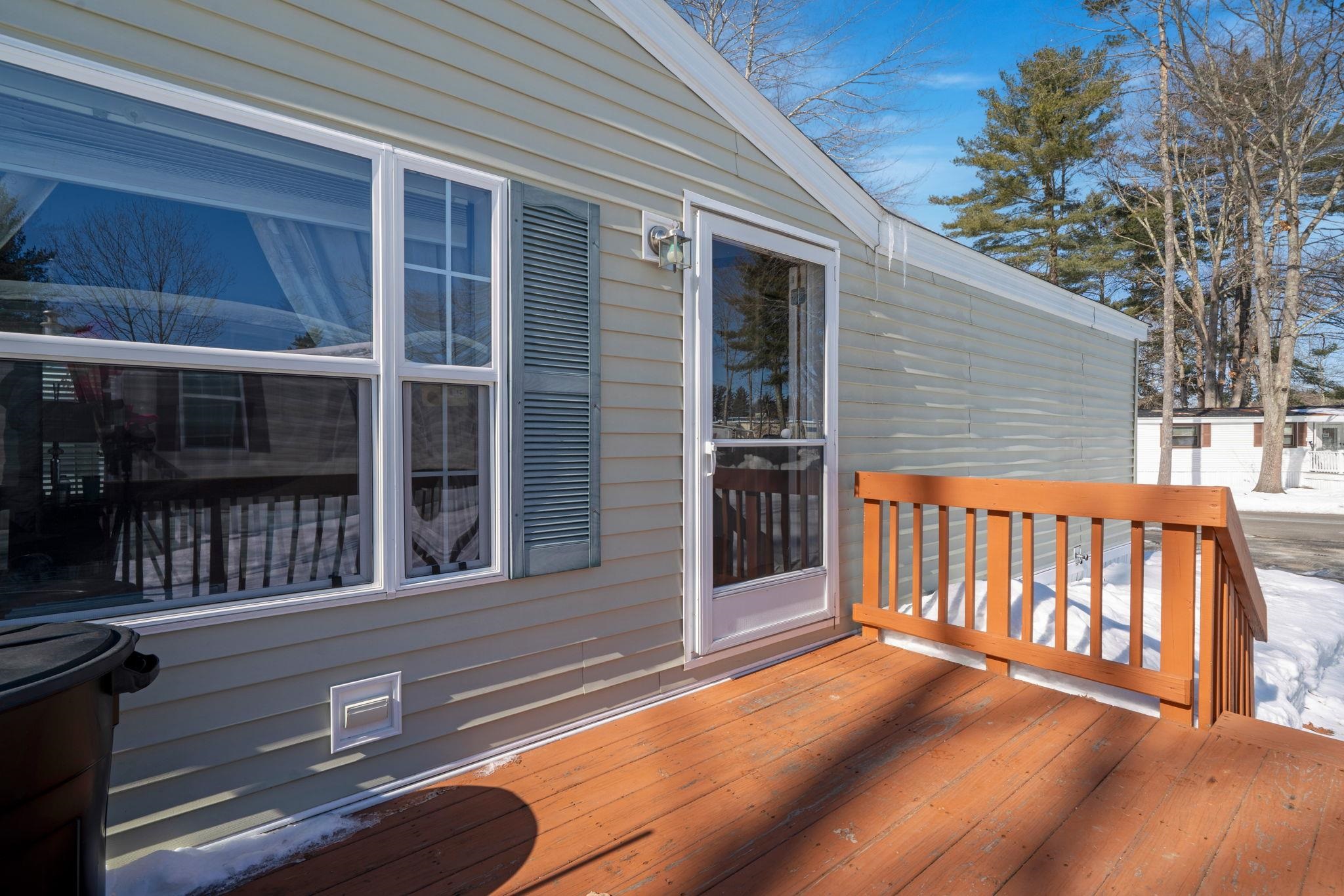 117 Colonial Village, Somersworth, NH 03878