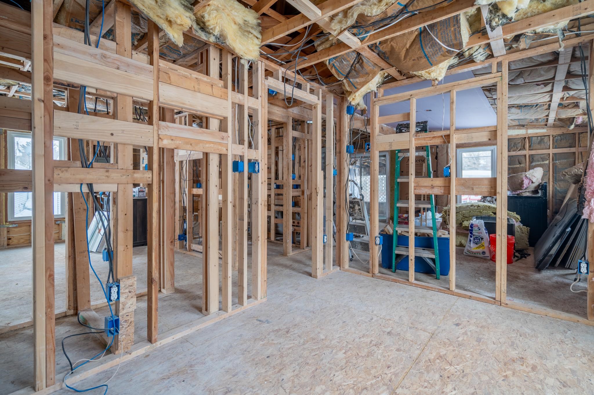 5 Nottingwood Ln, Merrimack, NH 03054