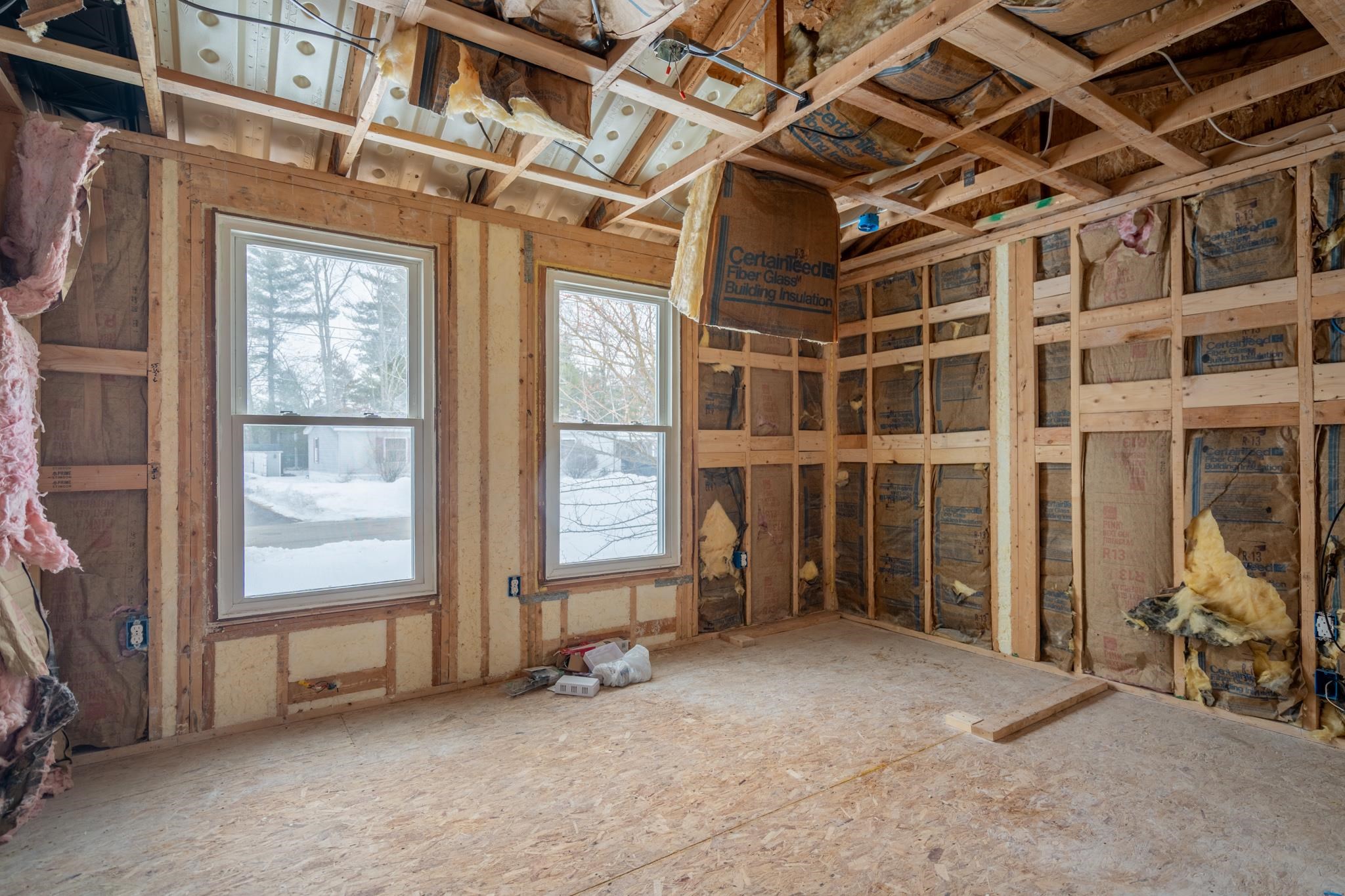 5 Nottingwood Ln, Merrimack, NH 03054