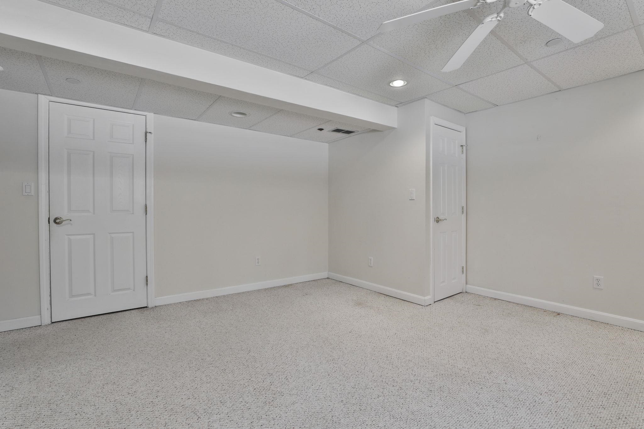 37 Coles Way, Atkinson, NH 03811