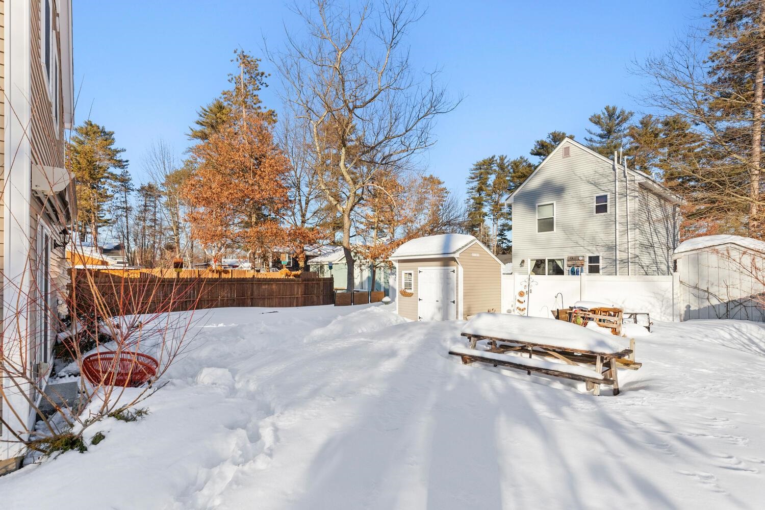 15 King St, Salem, NH 03079