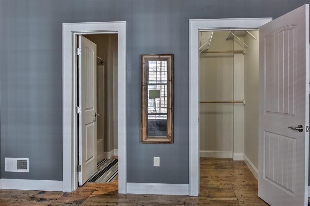 8 Main St, Jaffrey, NH 03452