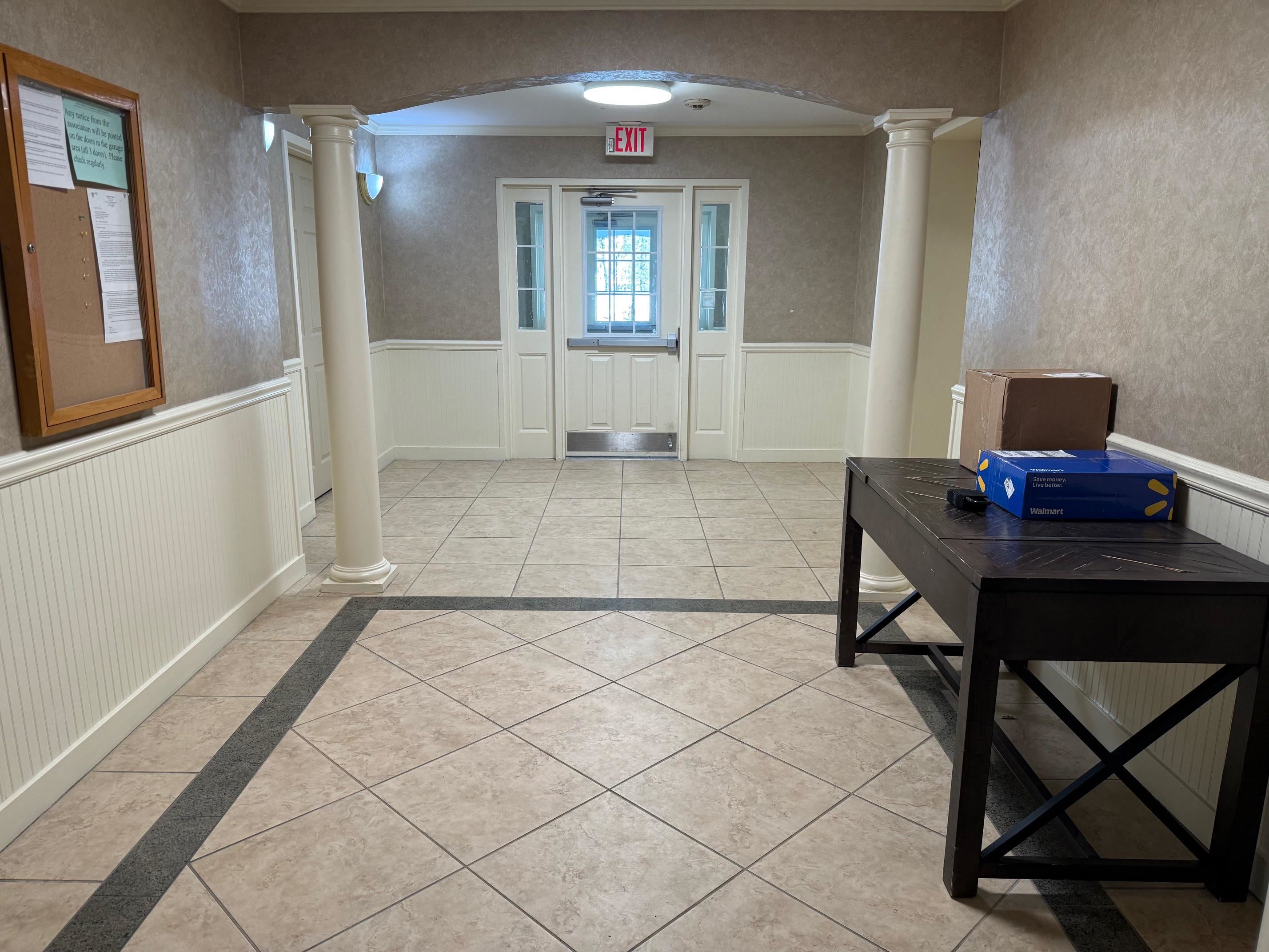 Homes for sale in Manchester, NH | 265 Edward J Roy Dr #210, Manchester, NH 03104 | MLS# 5078236