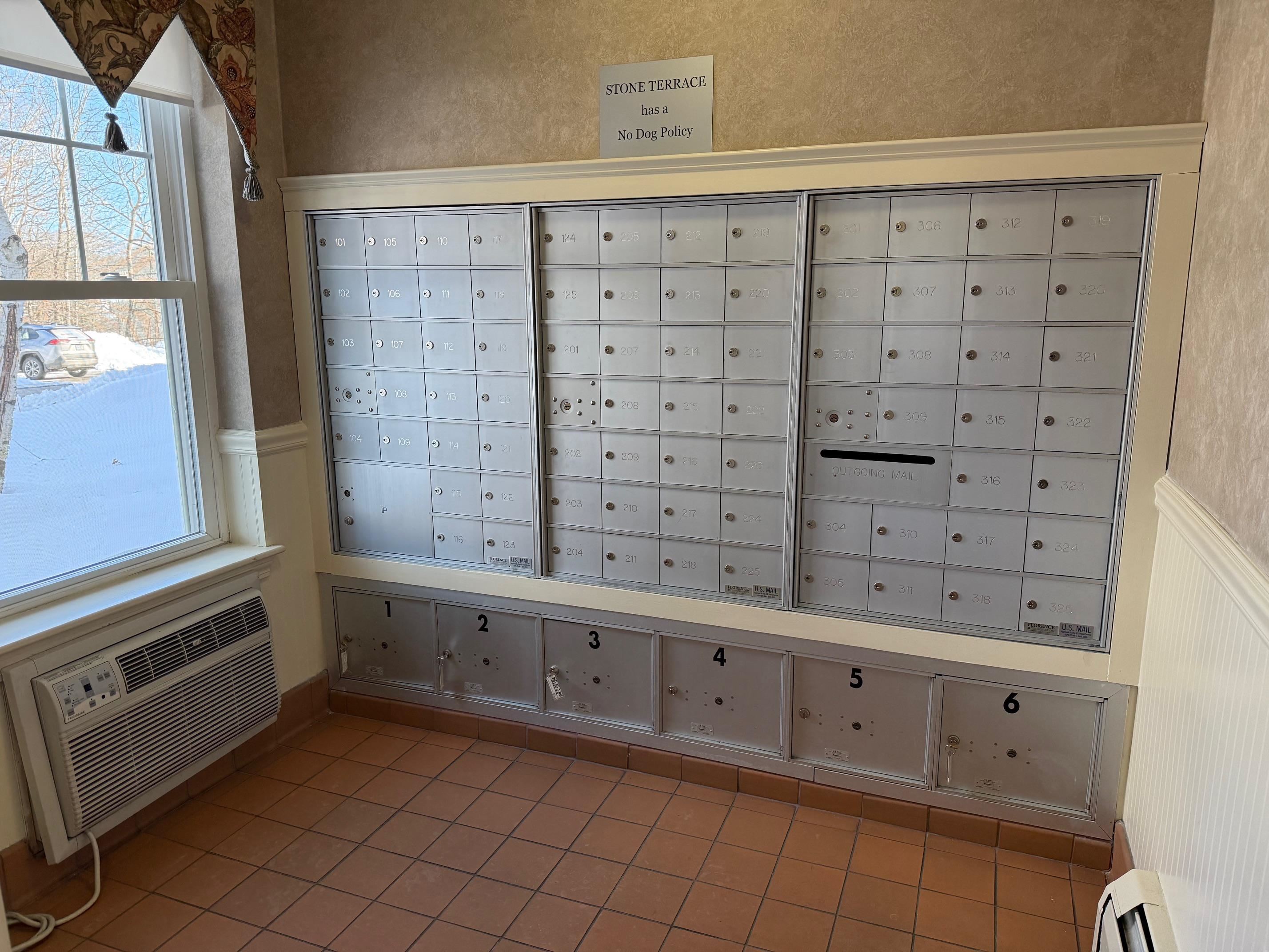 Homes for sale in Manchester, NH | 265 Edward J Roy Dr #210, Manchester, NH 03104 | MLS# 5078236