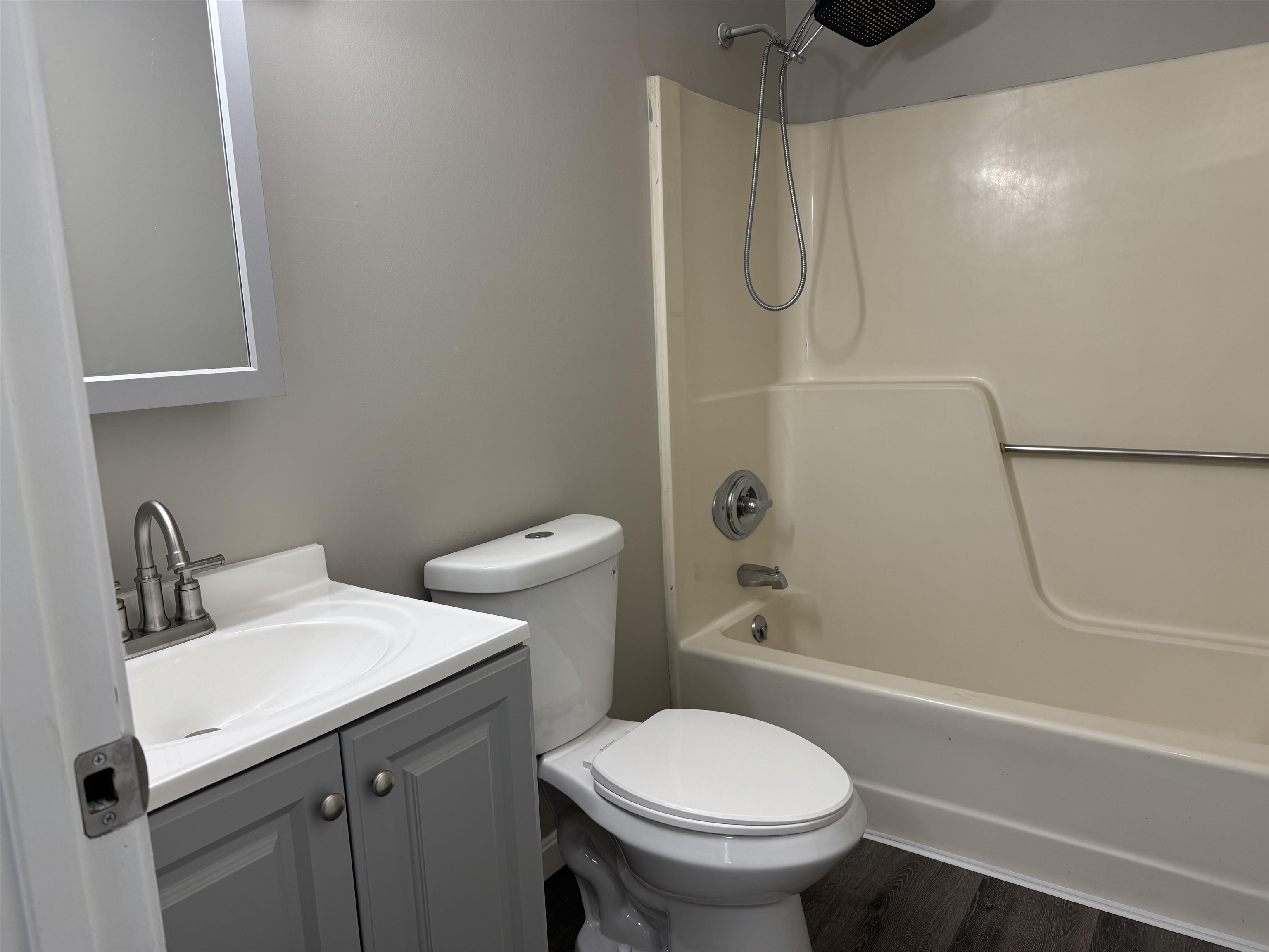 Homes for sale in Concord, NH | 12 E Side Dr #402, Concord, NH 03301 | MLS# 5078237