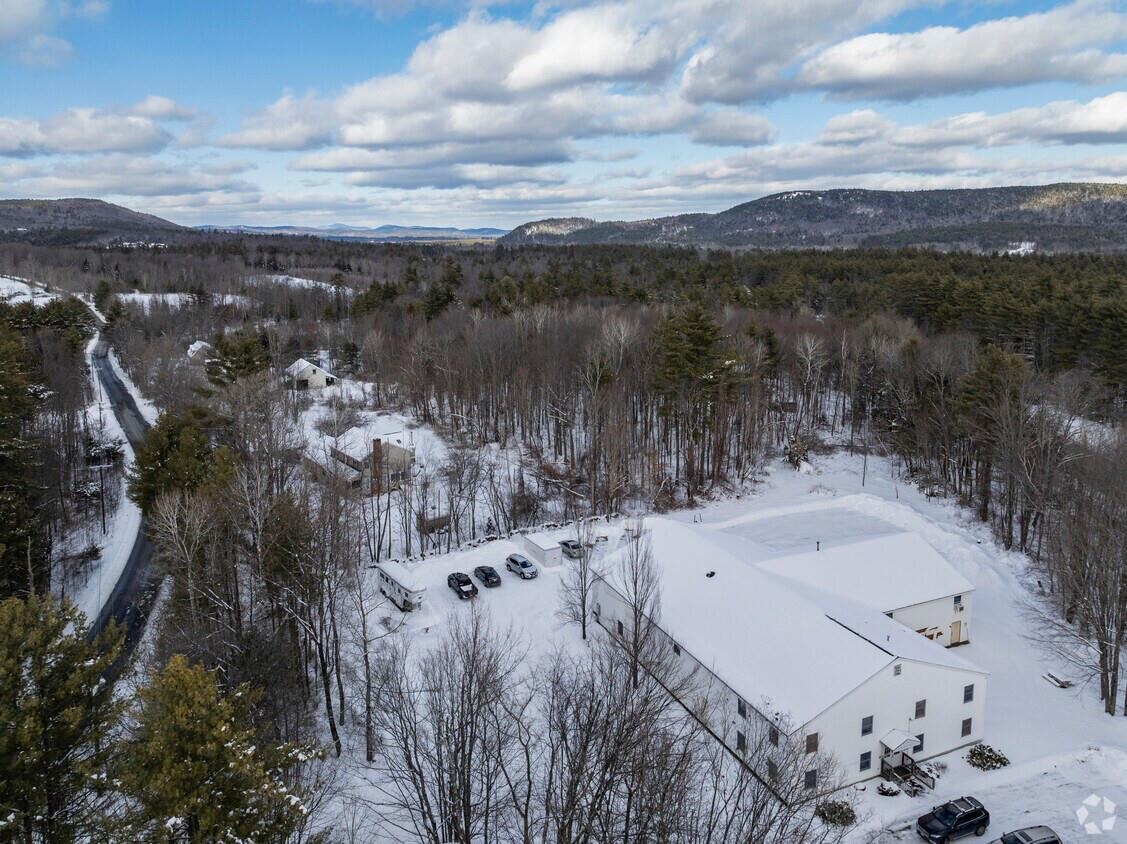 15 Elm Ave, Antrim, NH 03440