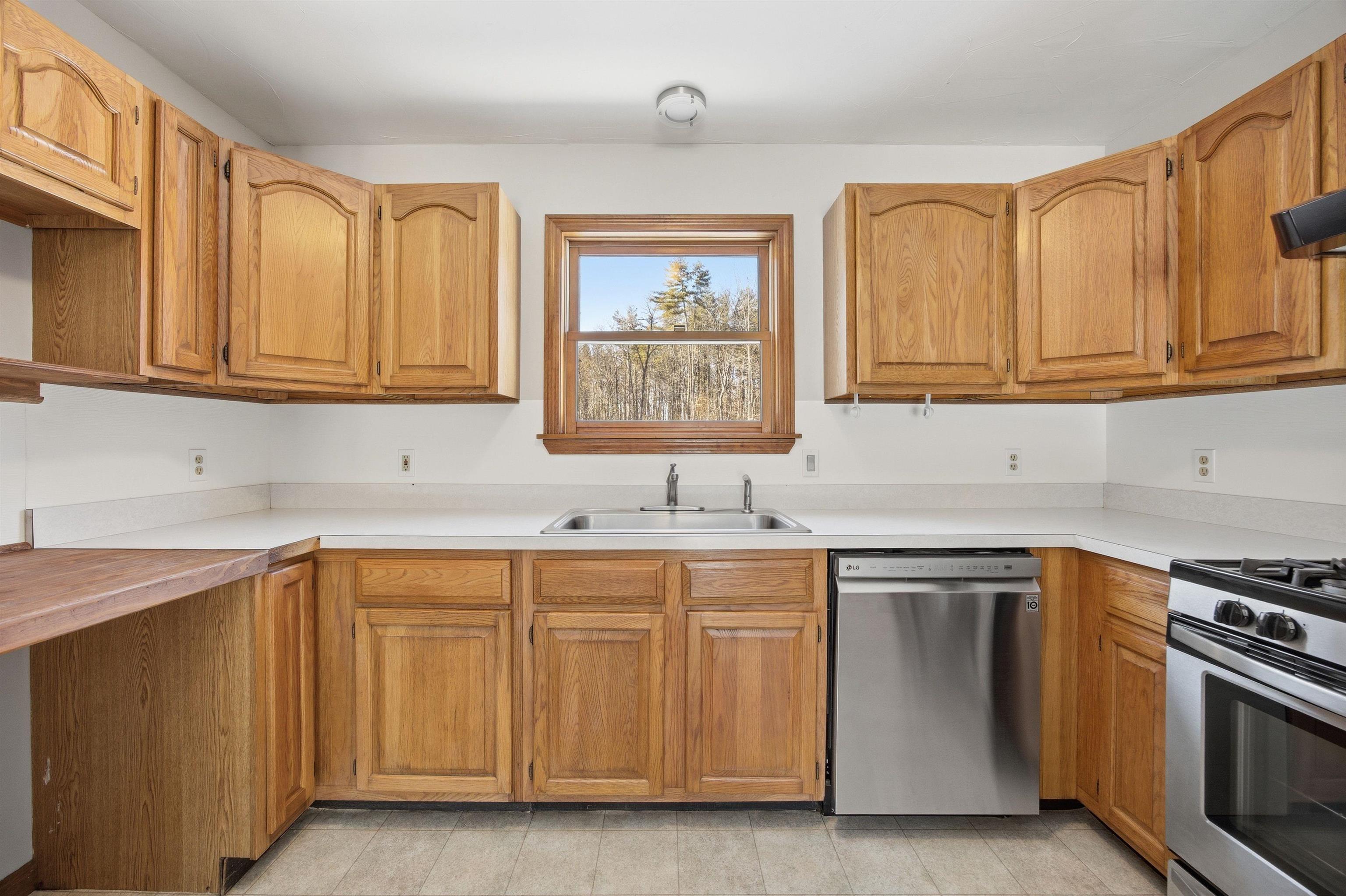 419 Flaghole Rd, Andover, NH 03216