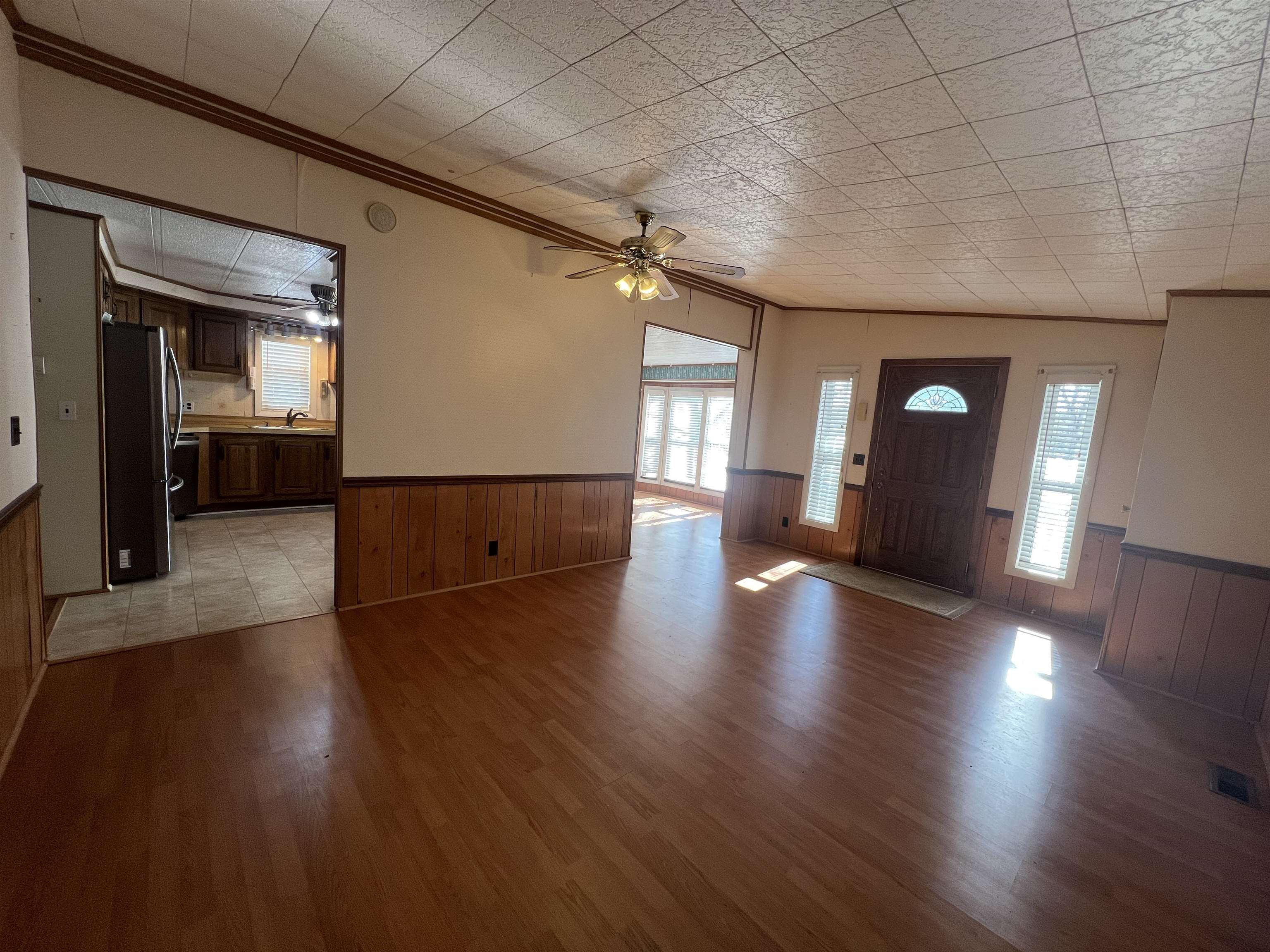 Homes for sale in Goffstown, NH | 19 Kelly Ct, Goffstown, NH 03045 | MLS# 5078277