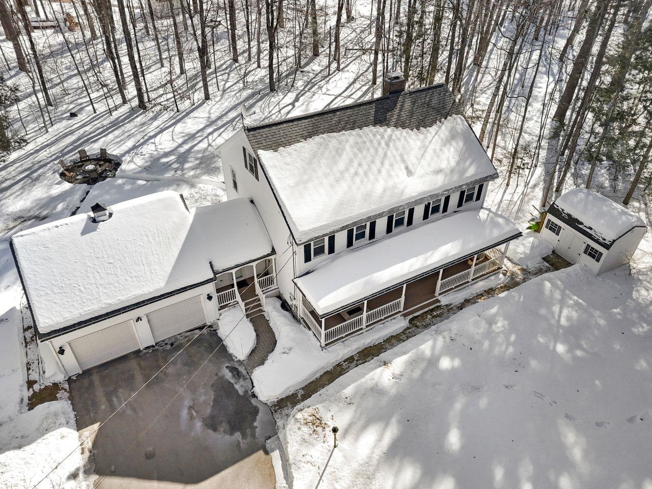 6 Autumn Ln, Merrimack, NH 03054