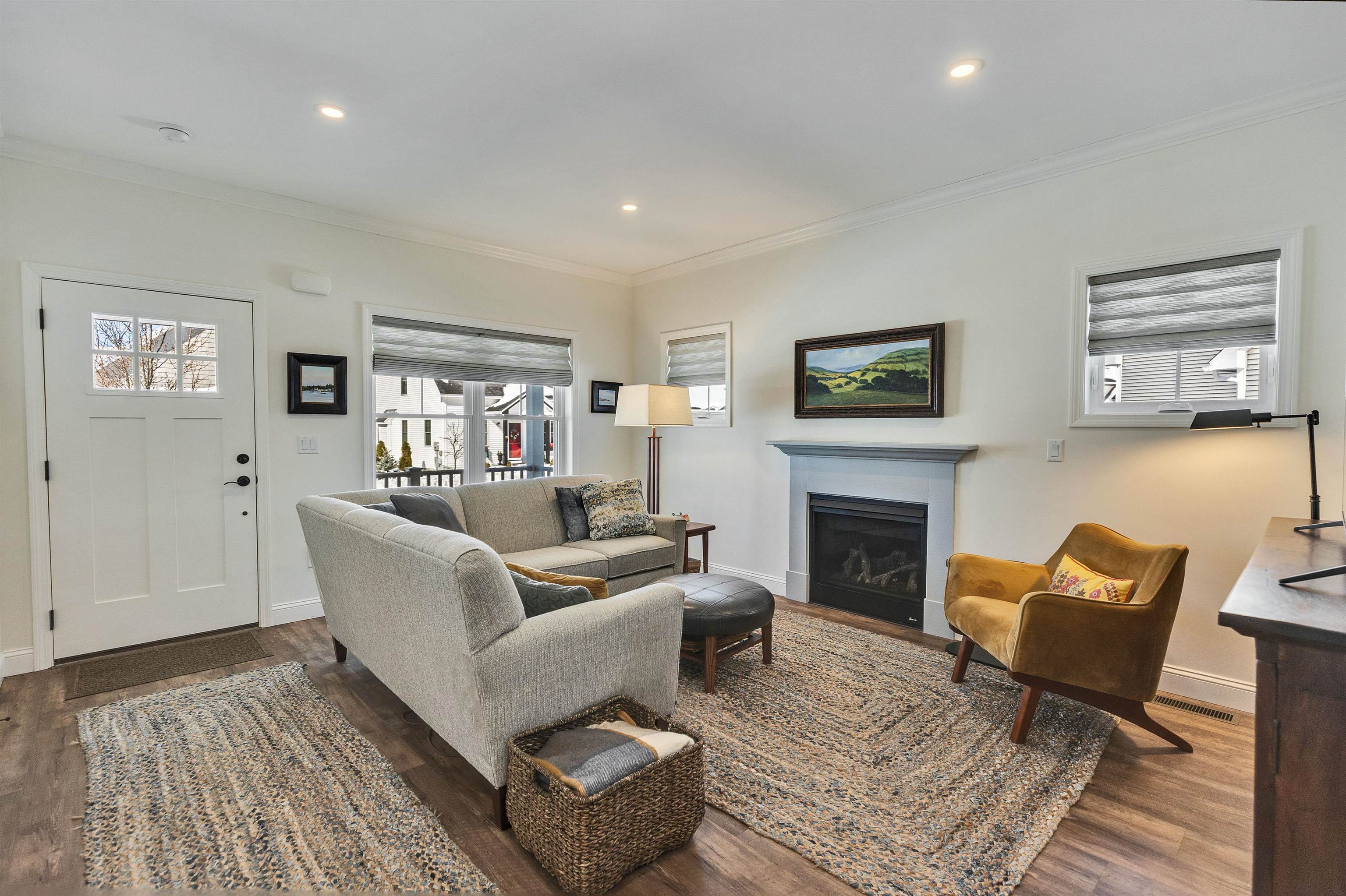 24 Church St, Peterborough, NH 03458