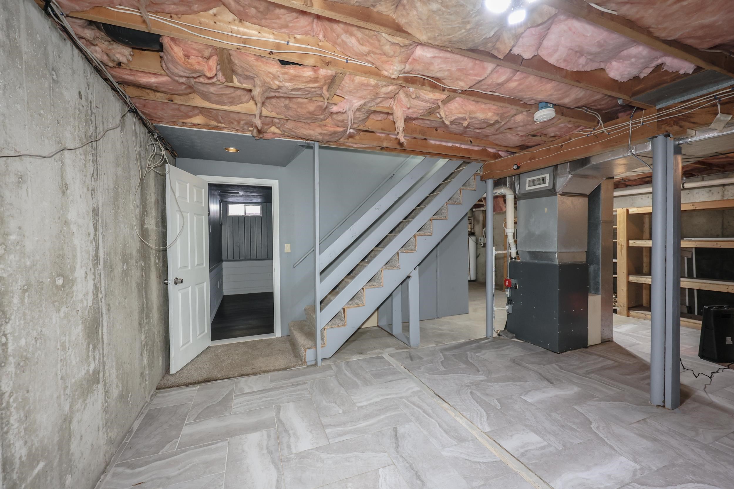 17 Erin Dr, Bow, NH 03304