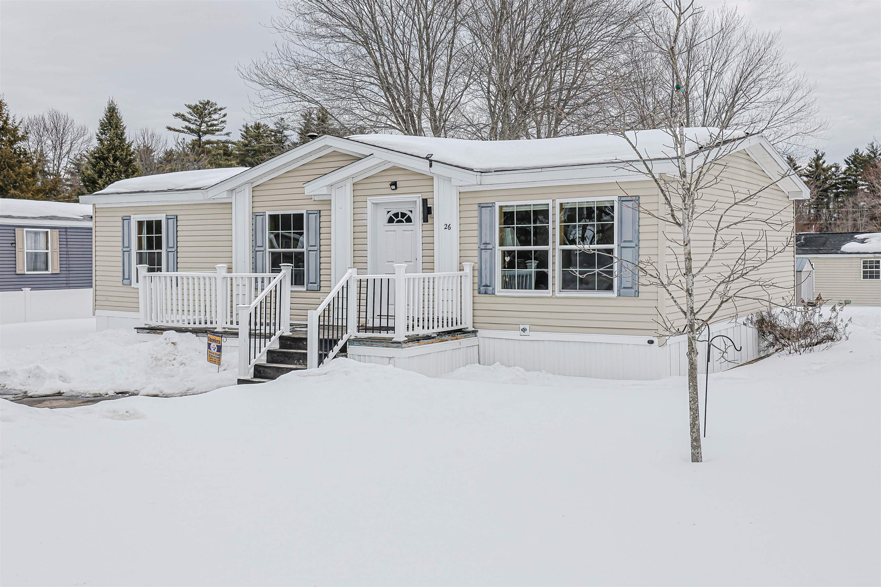 26 Parkwood Dr, Allenstown, NH 03275