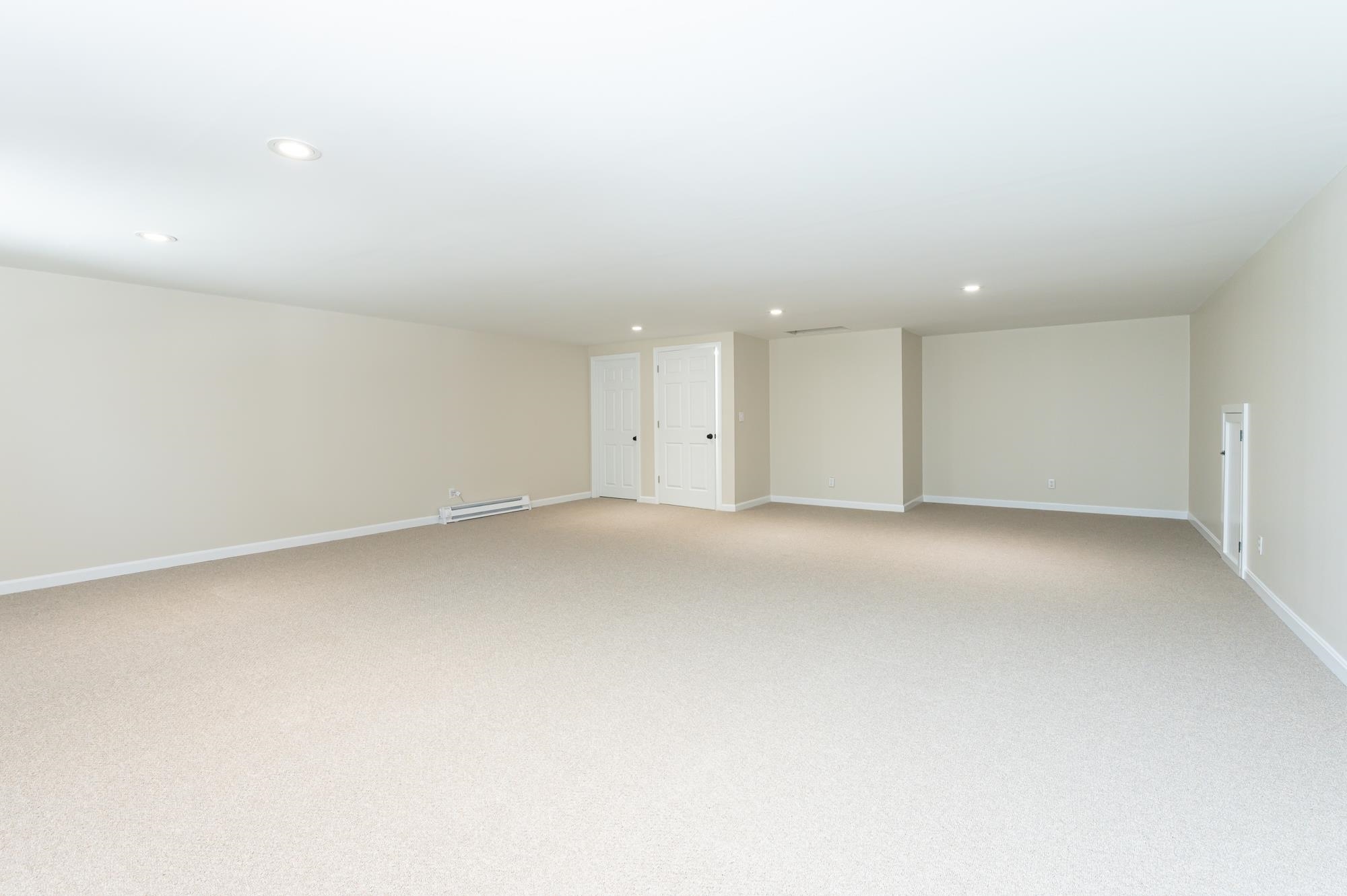 449 Silver Lake Rd, Hollis, NH 03049